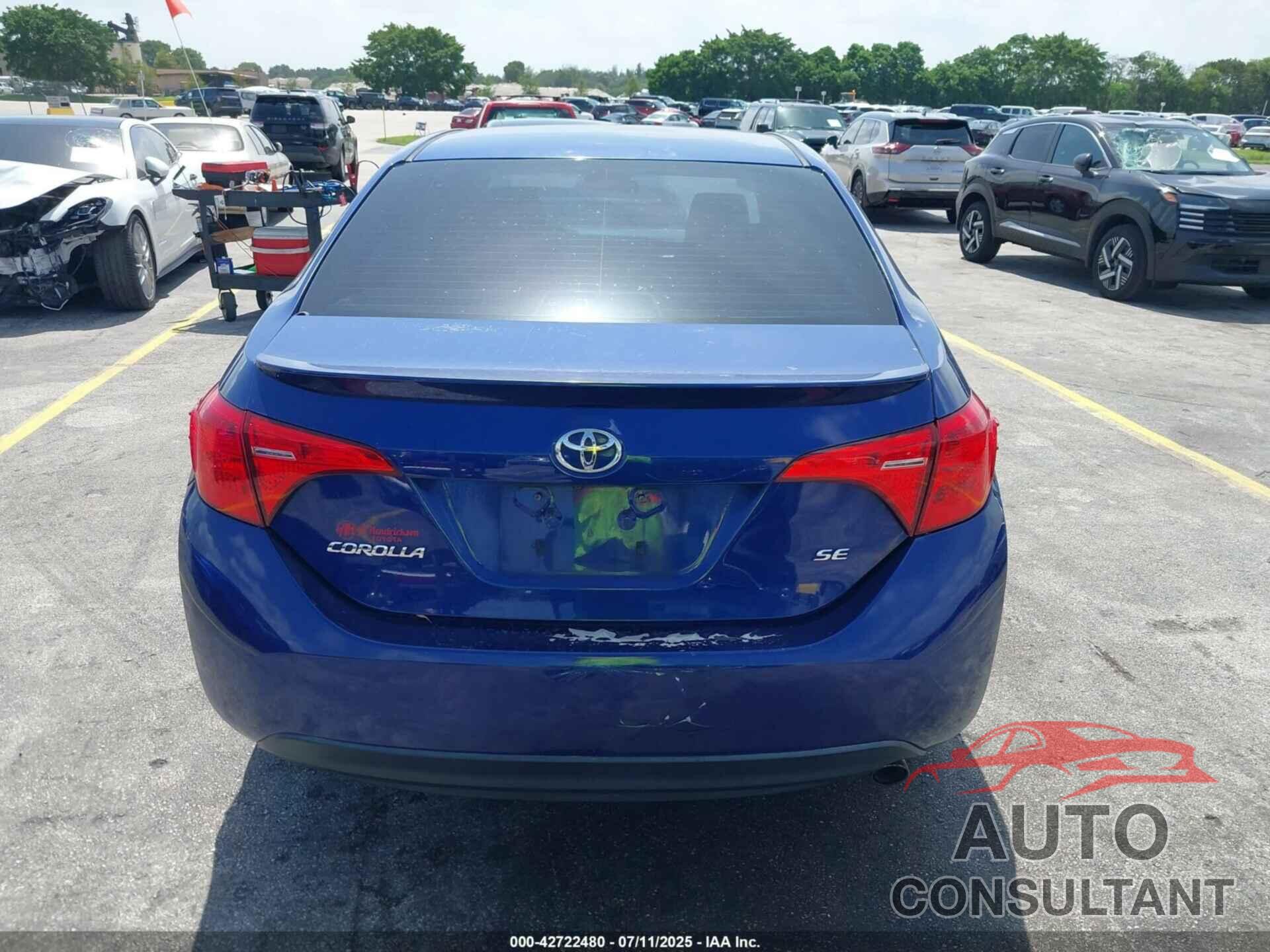 TOYOTA COROLLA 2017 - 2T1BURHE5HC774361