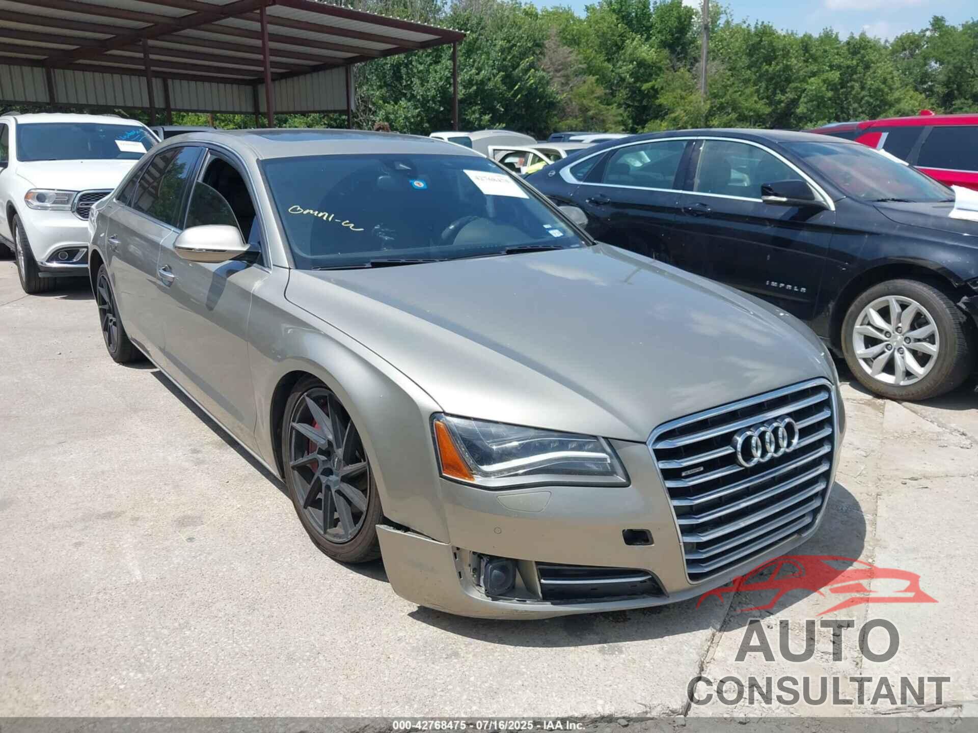 AUDI A8 L 2012 - WAURVAFD1CN010078