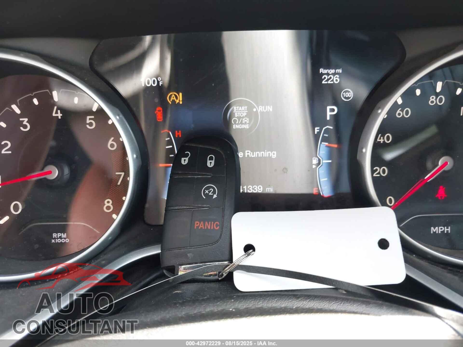 JEEP COMPASS 2018 - 3C4NJDCB3JT332705