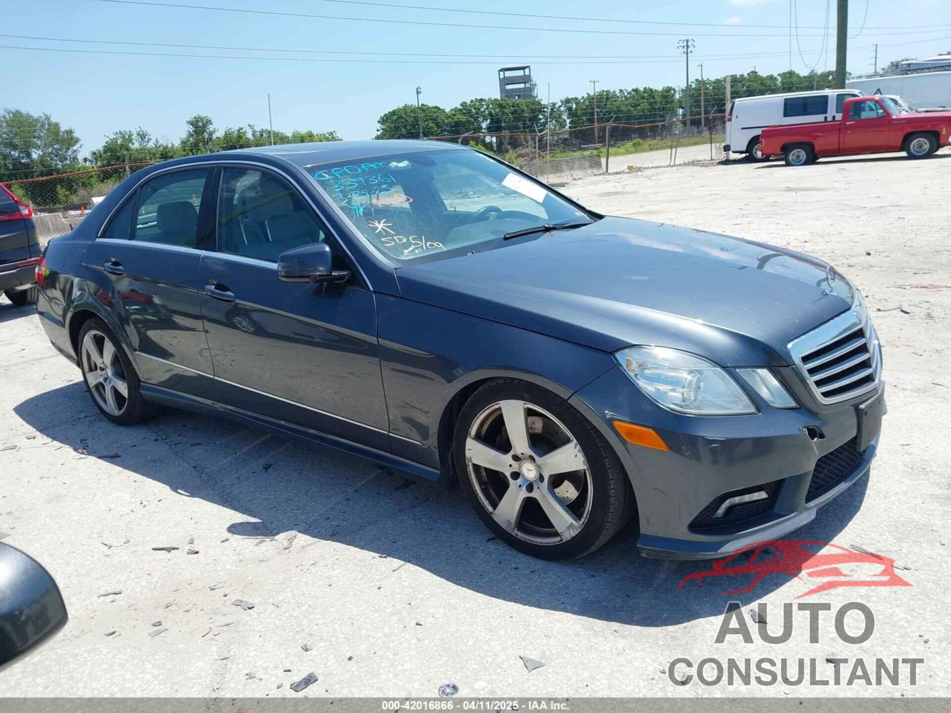 MERCEDES-BENZ E 350 2011 - WDDHF8HB0BA295562