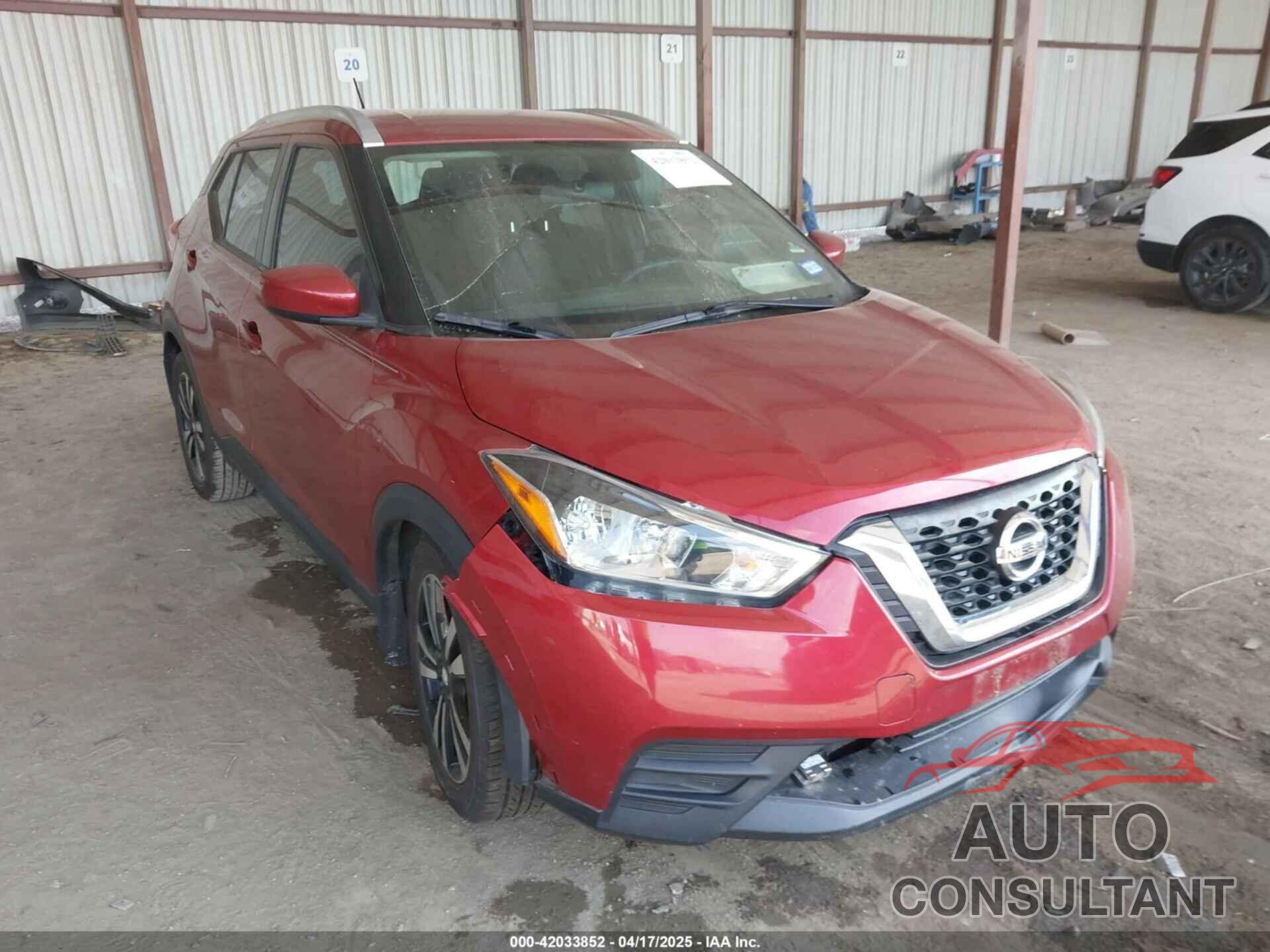 NISSAN KICKS 2018 - 3N1CP5CUXJL536854
