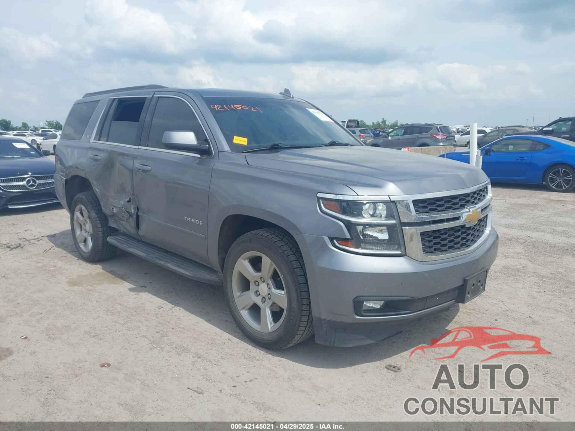 CHEVROLET TAHOE 2019 - 1GNSCBKC8KR406519