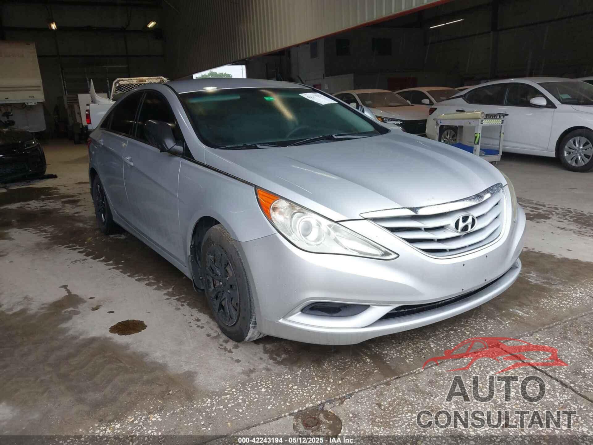 HYUNDAI SONATA 2011 - 5NPEB4AC1BH241975