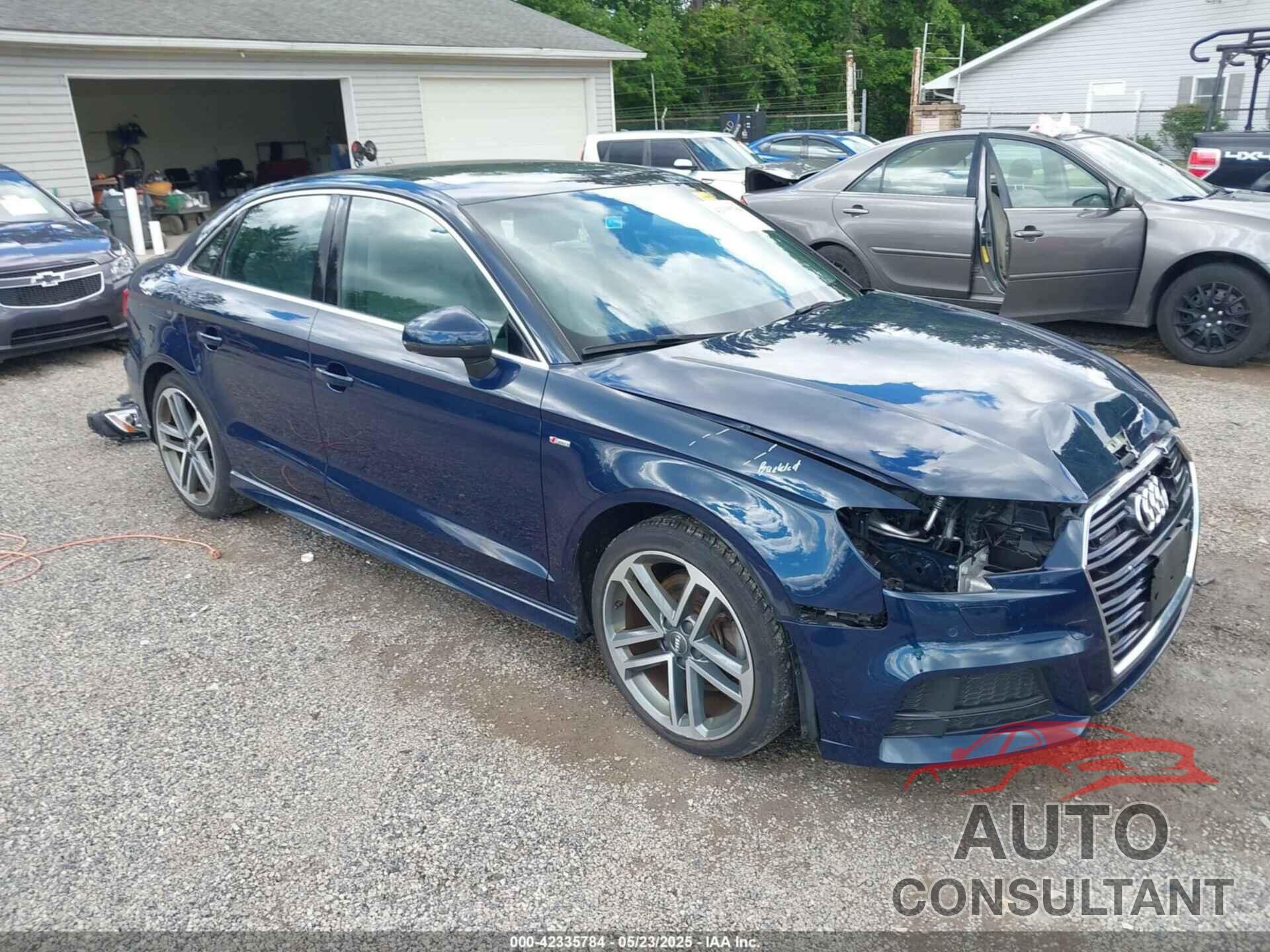 AUDI A3 2018 - WAUJ8GFF3J1033889