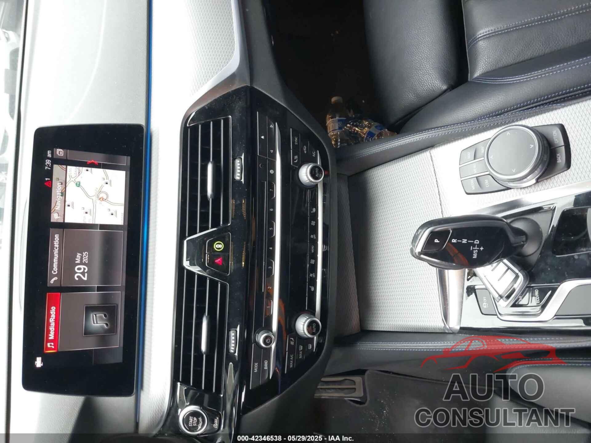 BMW 540I 2019 - WBAJE5C56KG919292