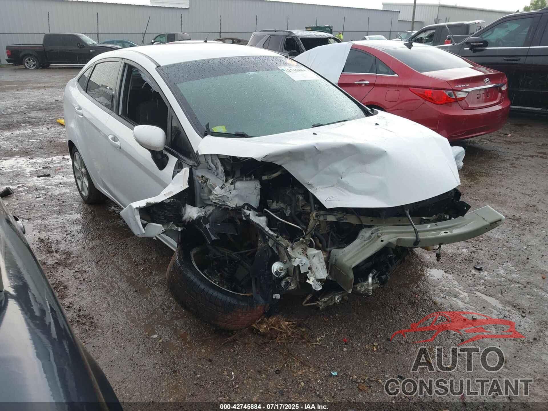 FORD FIESTA 2016 - 3FADP4BJ8GM154348