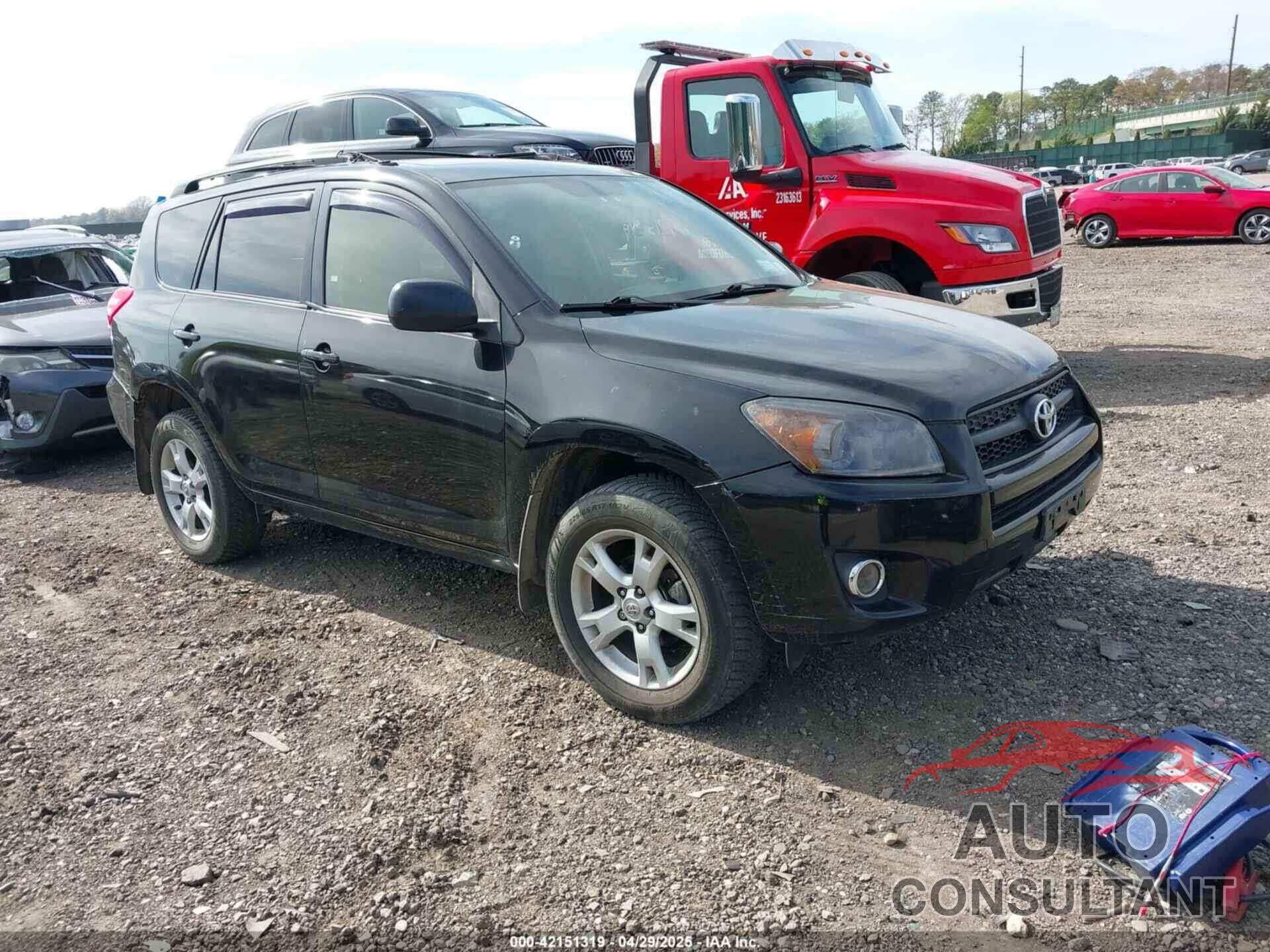 TOYOTA RAV4 2012 - JTMBF4DV9CD044225