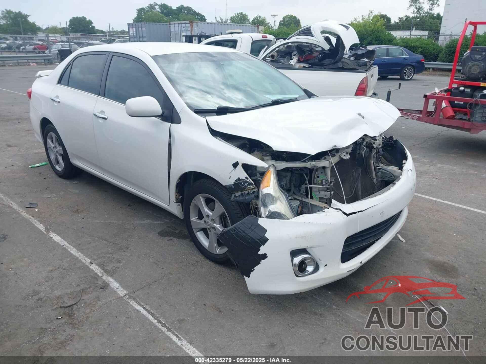 TOYOTA COROLLA 2013 - 2T1BU4EE9DC975682
