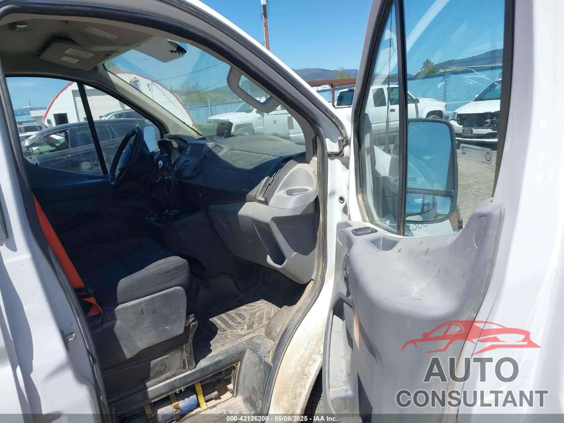 FORD TRANSIT-150 2015 - 1FTNE1YM7FKB14241