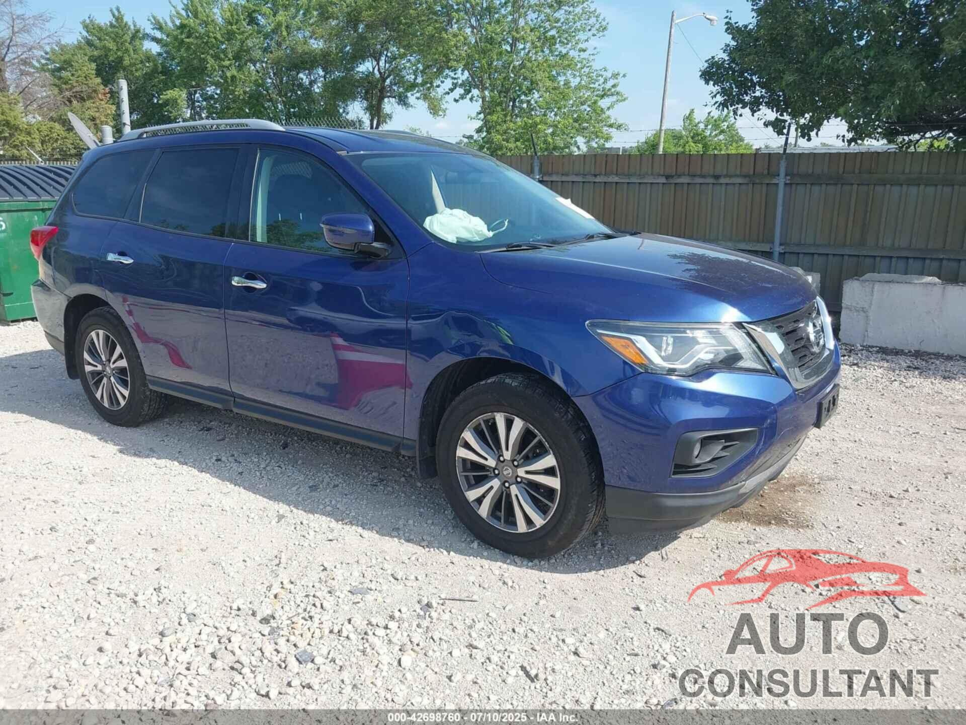 NISSAN PATHFINDER 2017 - 5N1DR2MM2HC617907