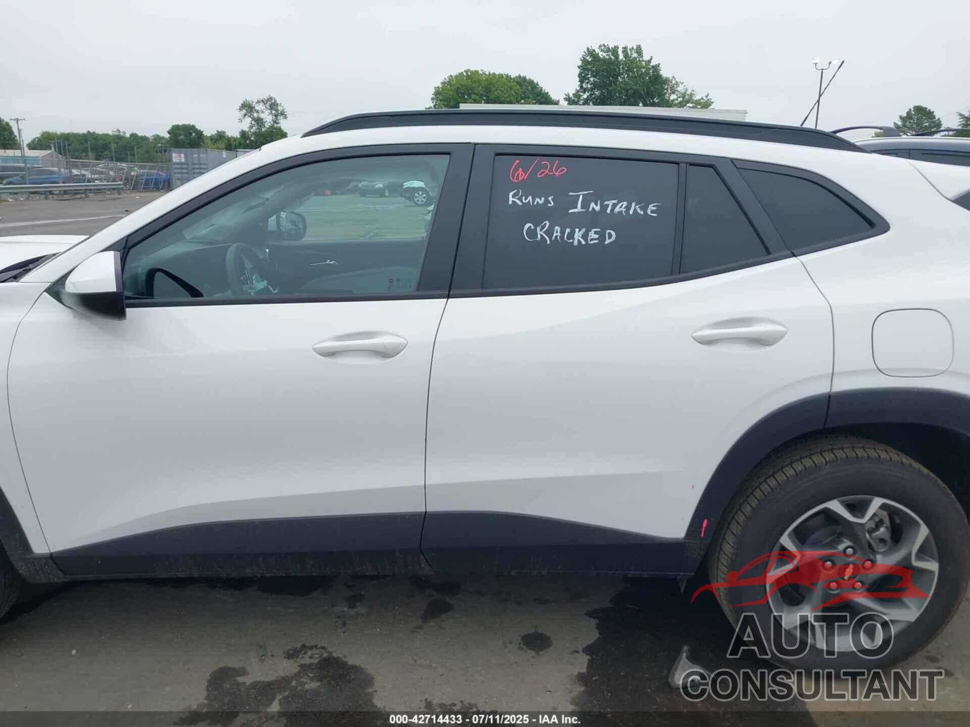 CHEVROLET TRAX 2024 - KL77LHE25RC226459