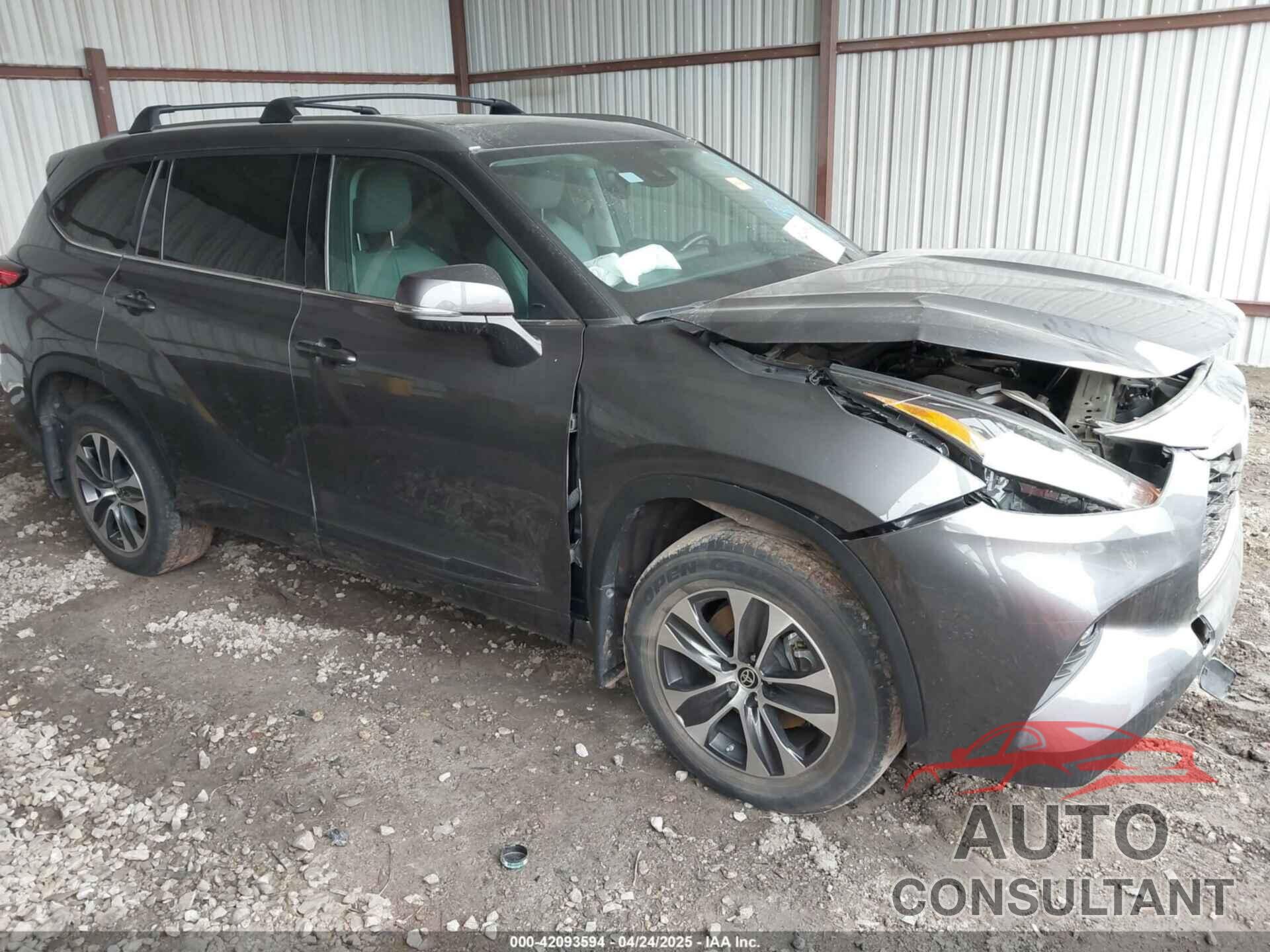 TOYOTA HIGHLANDER 2021 - 5TDHZRBH3MS558217