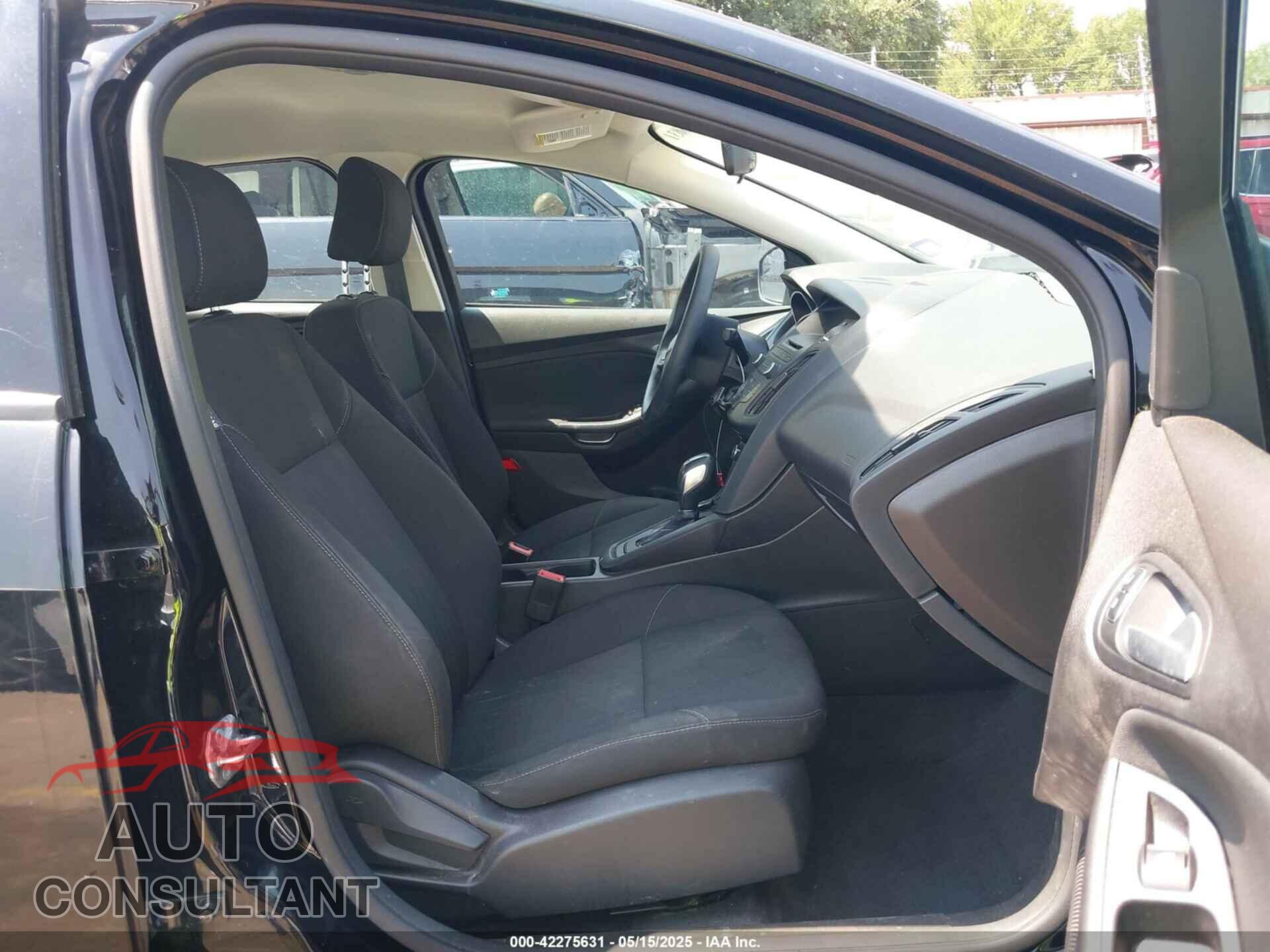 FORD FOCUS 2016 - 1FADP3F20GL336611