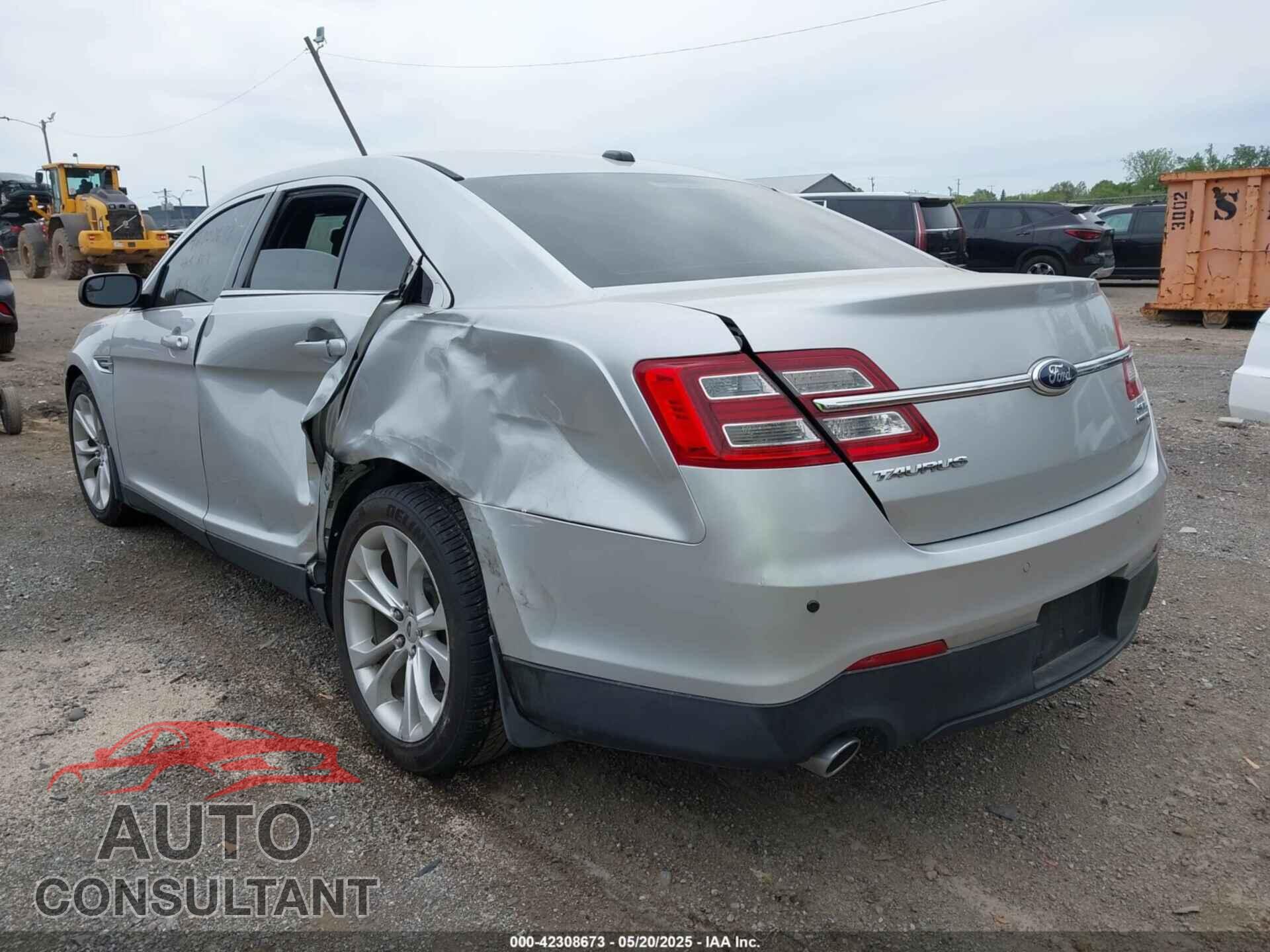 FORD TAURUS 2013 - 1FAHP2E85DG153128