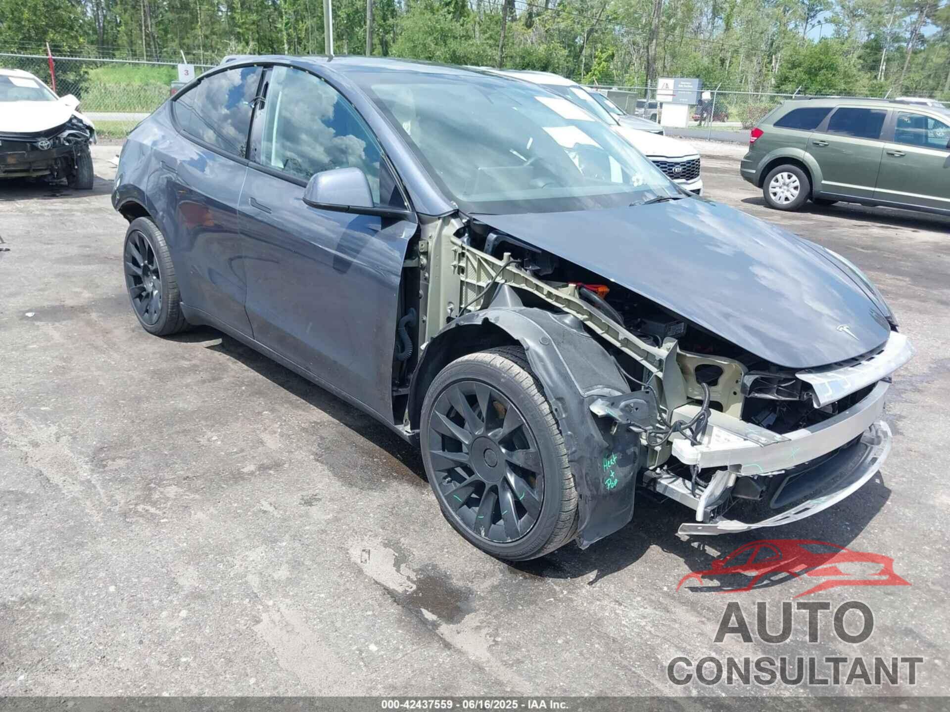 TESLA MODEL Y 2023 - 7SAYGDEE7PA126958