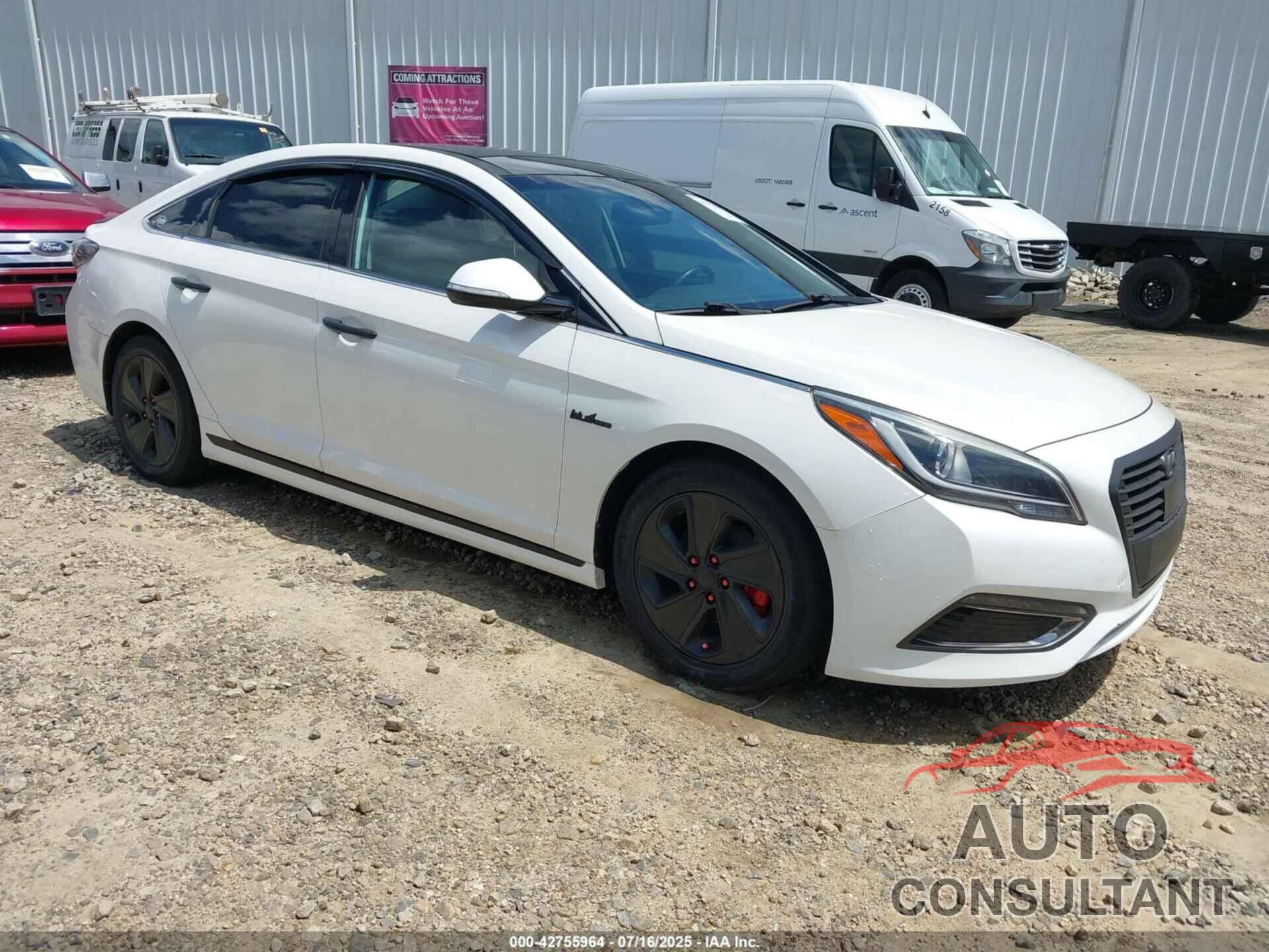 HYUNDAI SONATA HYBRID 2016 - KMHE34L16GA020231