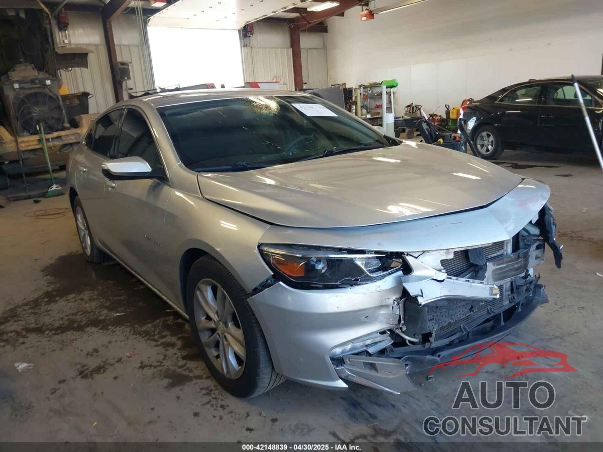 CHEVROLET MALIBU 2018 - 1G1ZD5ST5JF128841