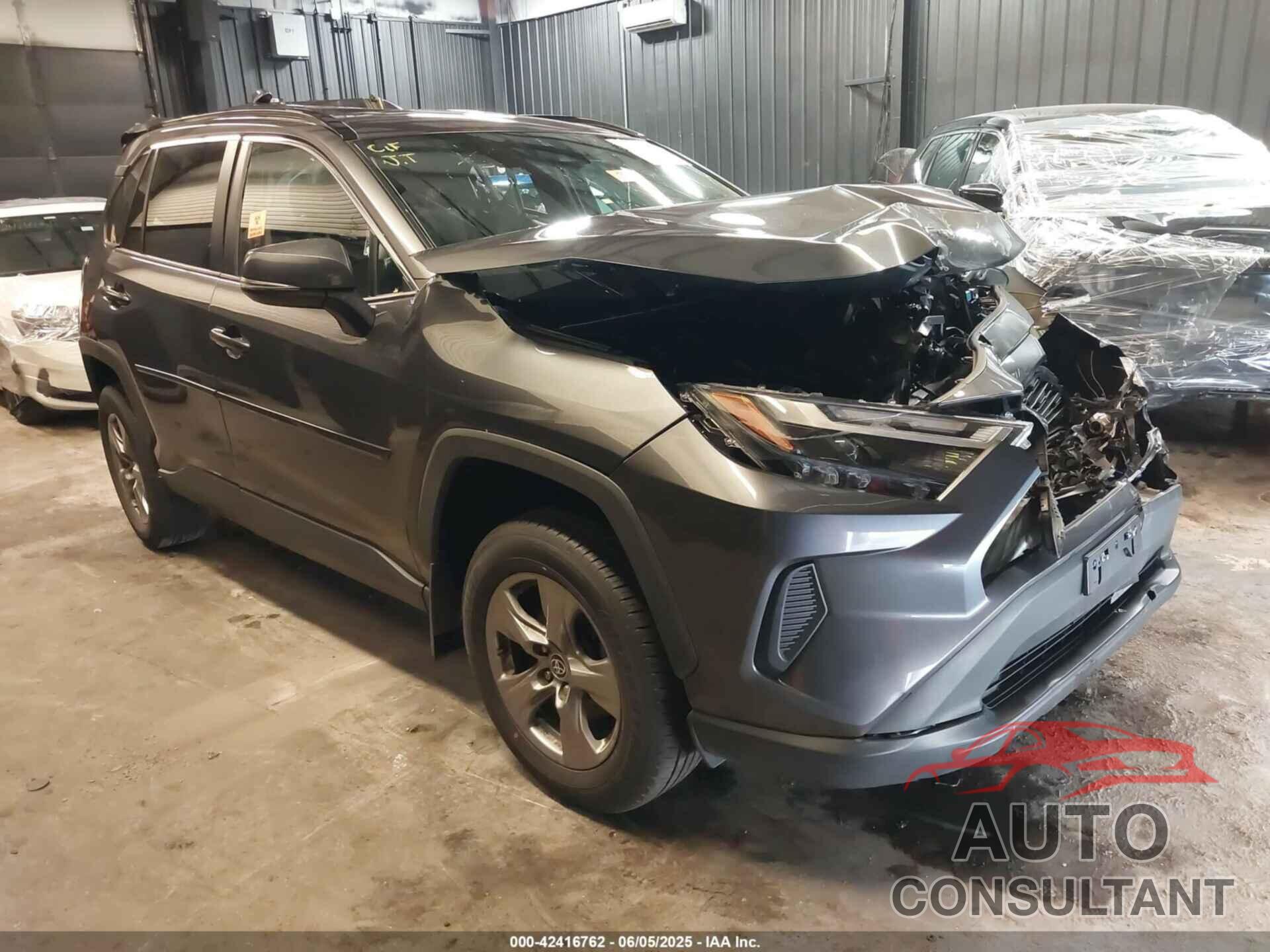 TOYOTA RAV4 2022 - 2T3P1RFV2NC302770