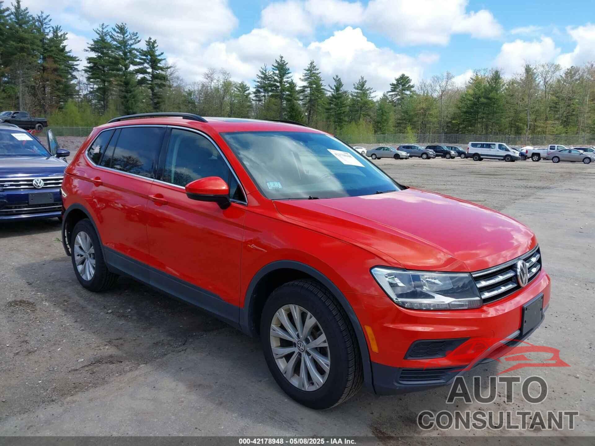 VOLKSWAGEN TIGUAN 2019 - 3VV2B7AX0KM153051