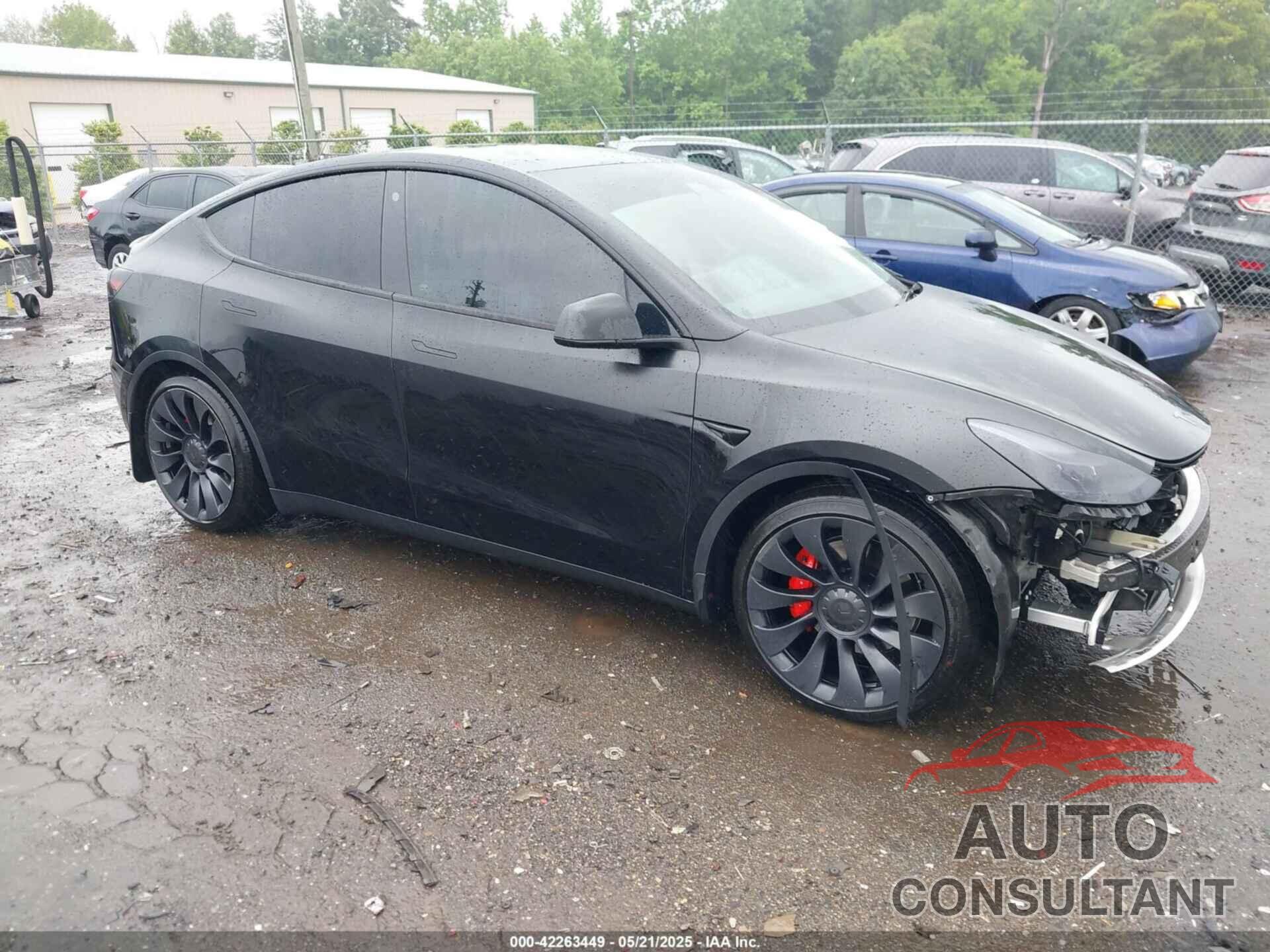 TESLA MODEL Y 2022 - 7SAYGDEF7NF457757