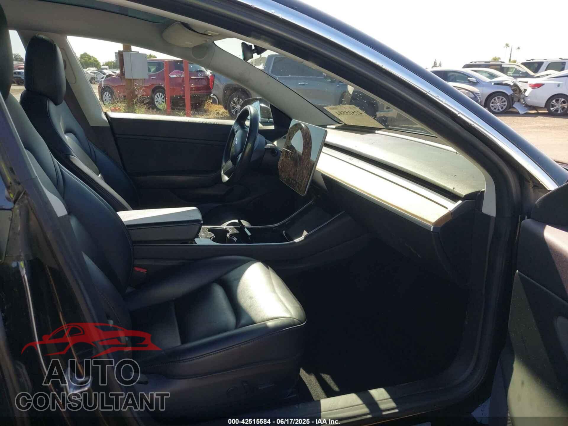 TESLA MODEL 3 2018 - 5YJ3E1EA9JF071237