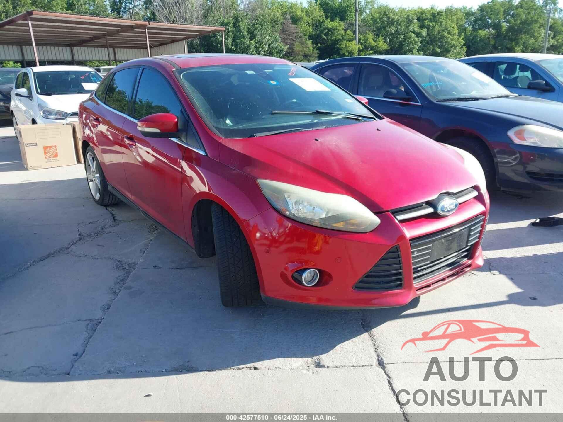 FORD FOCUS 2012 - 1FAHP3J27CL300854