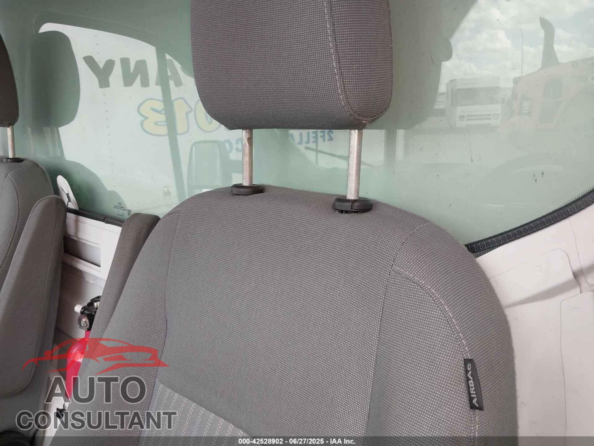 FORD TRANSIT-350 CAB 2015 - 1FDBF8ZM3FKB27250