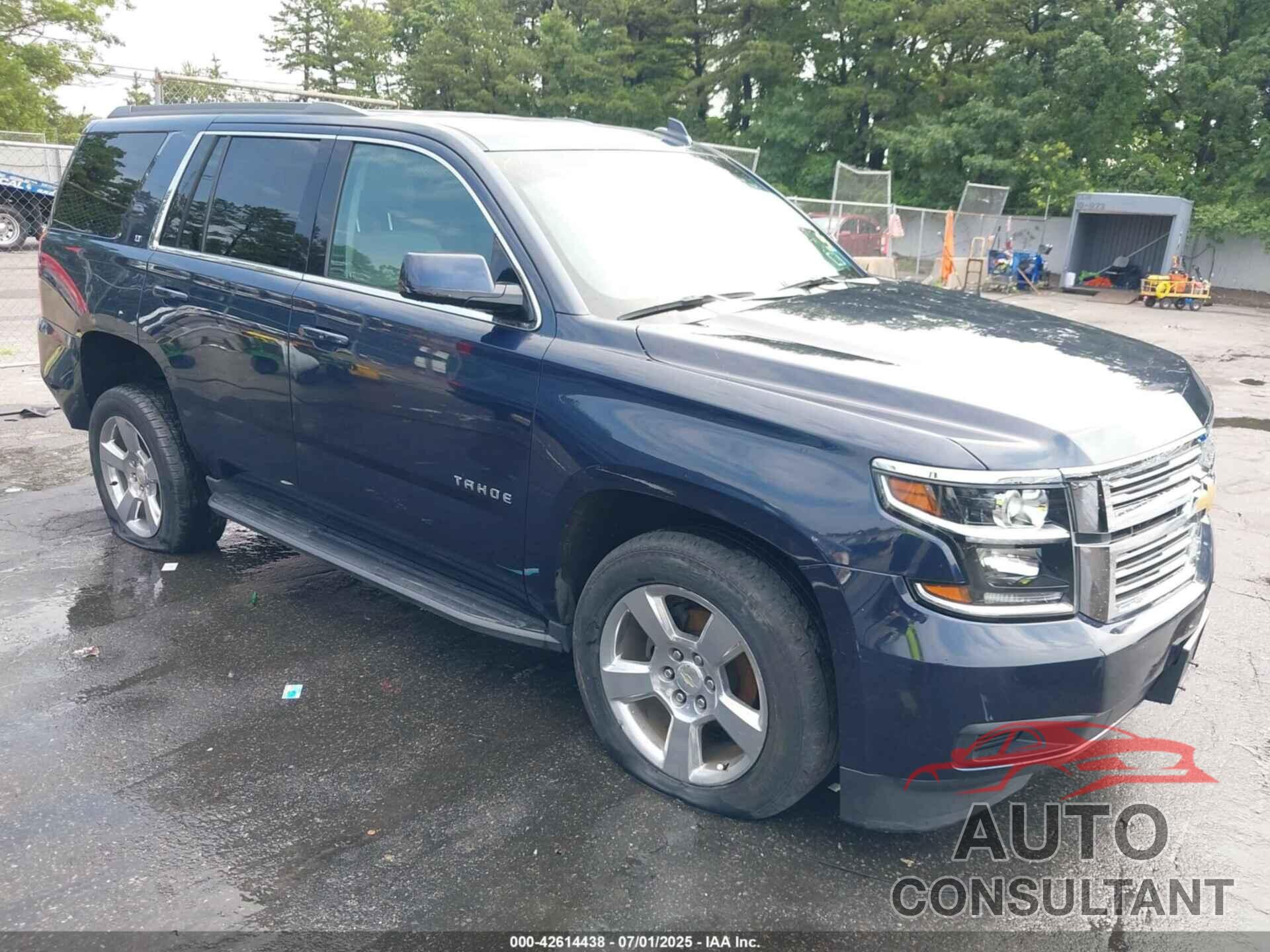CHEVROLET TAHOE 2018 - 1GNSKBKC7JR256937