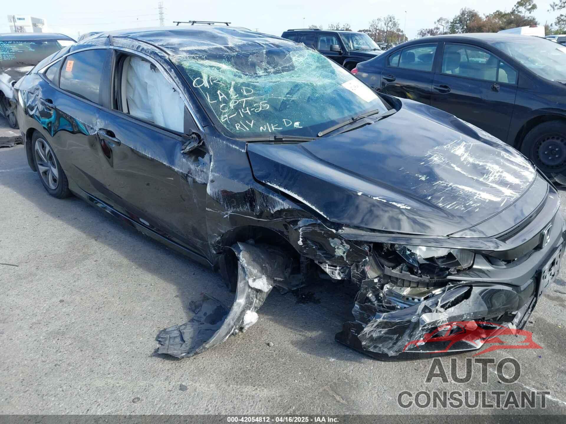 HONDA CIVIC 2019 - 2HGFC2F62KH525327