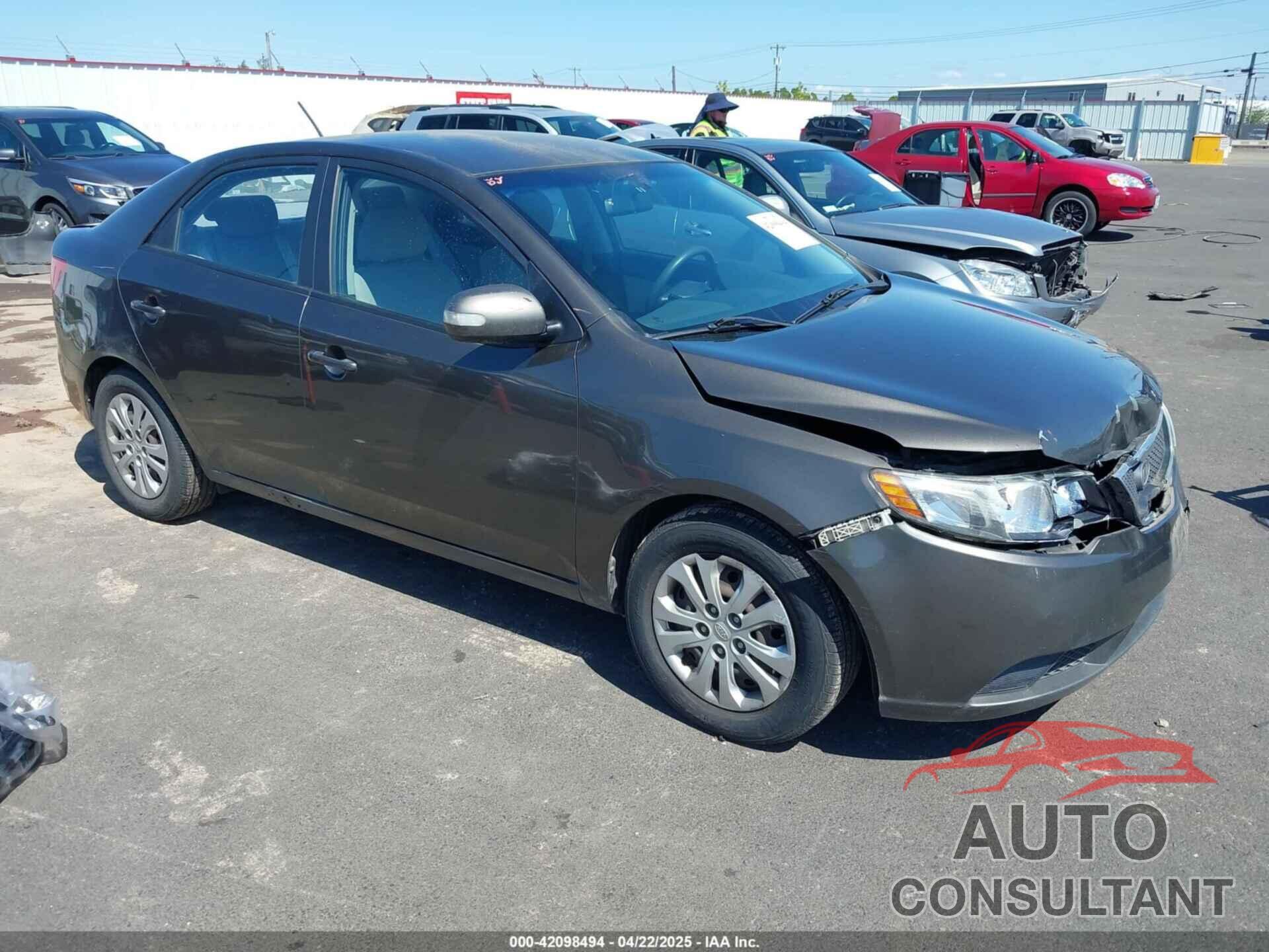 KIA FORTE 2010 - KNAFU4A28A5162000
