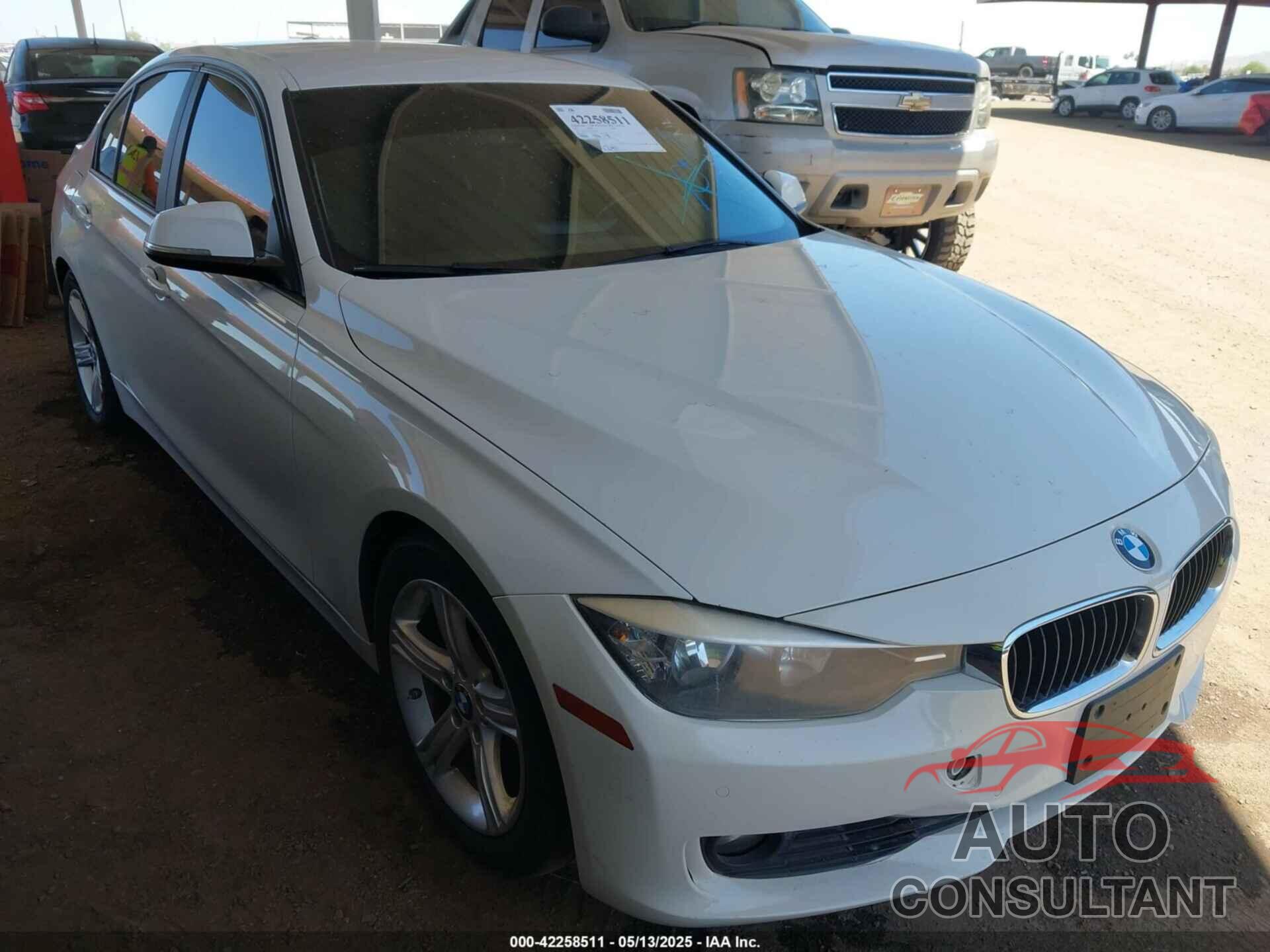 BMW 328I 2014 - WBA3C1C52EK108503