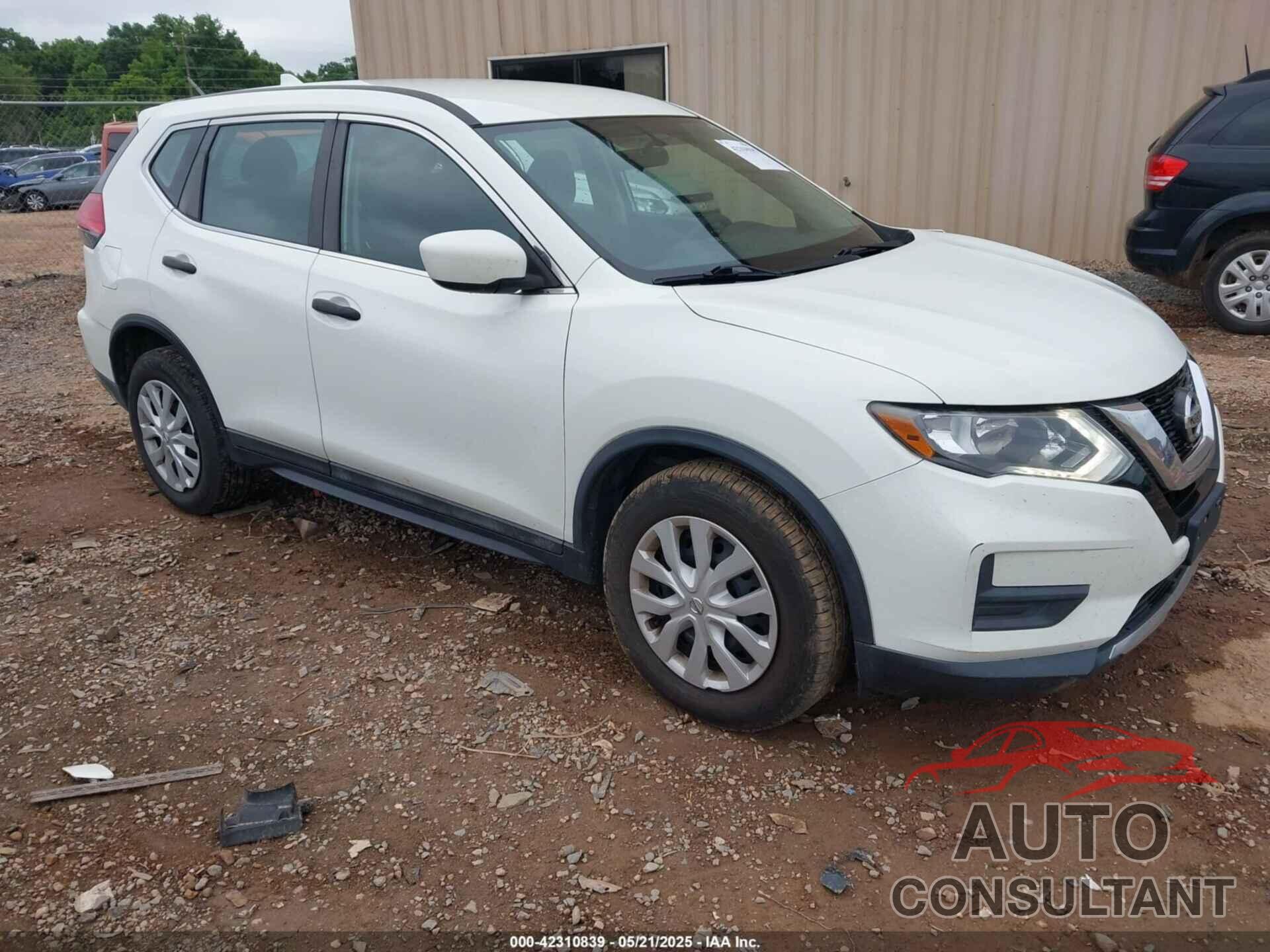 NISSAN ROGUE 2017 - 5N1AT2MV4HC818334
