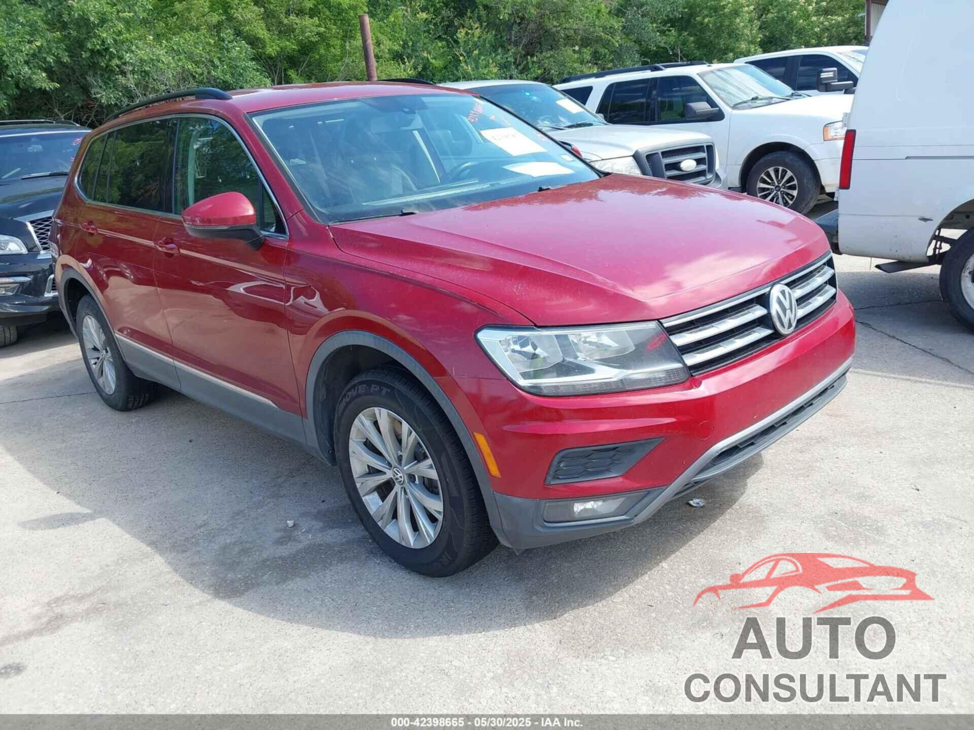 VOLKSWAGEN TIGUAN 2018 - 3VV3B7AX4JM027472