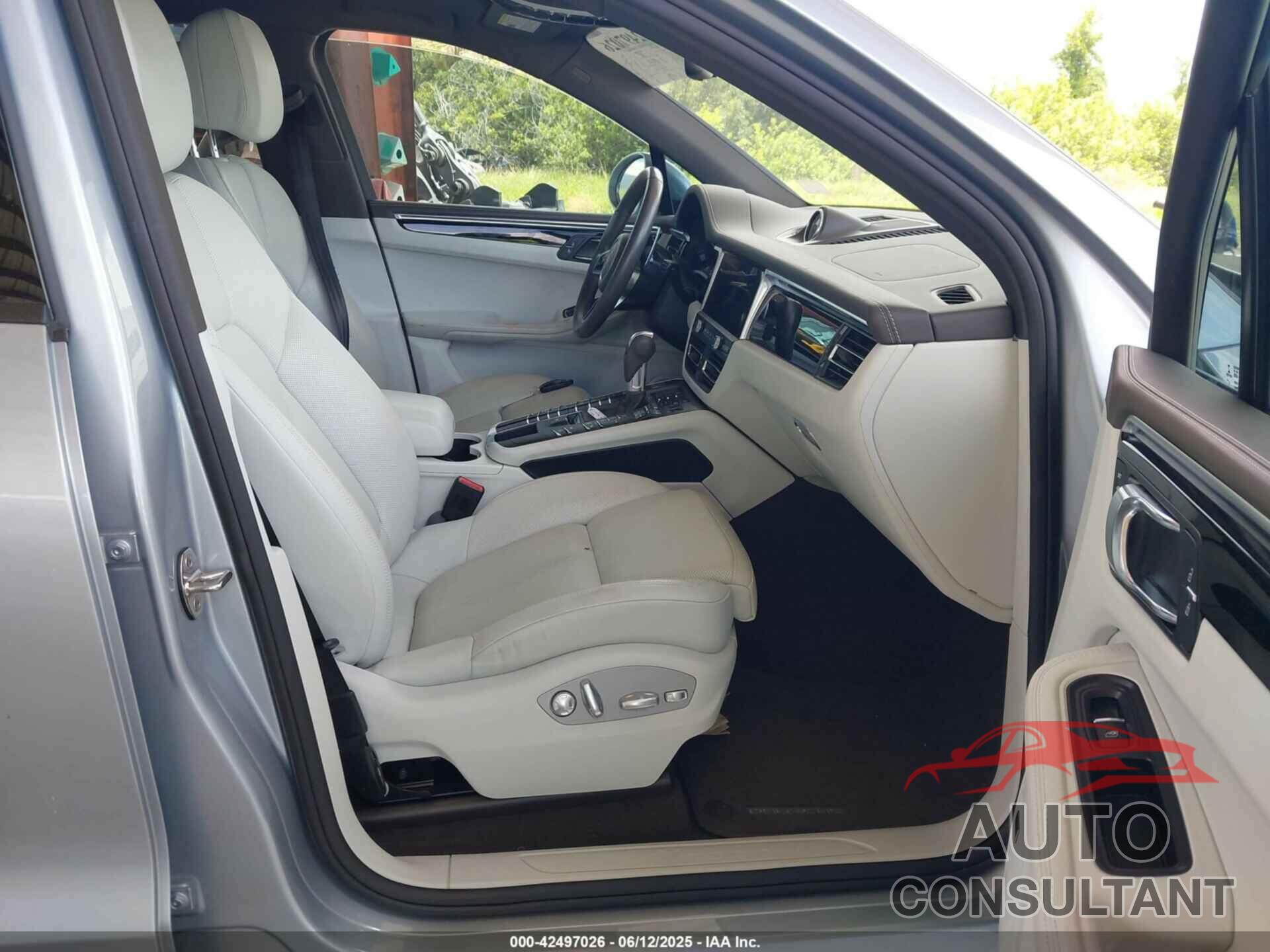 PORSCHE MACAN 2020 - WP1AA2A55LLB03066