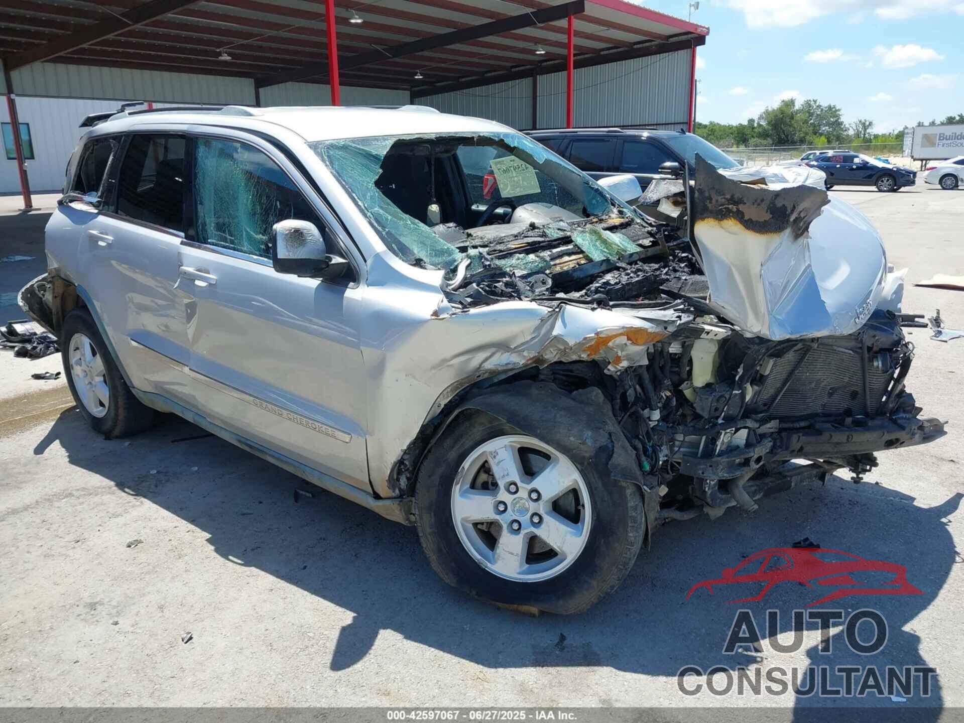 JEEP GRAND CHEROKEE 2011 - 1J4RS4GG1BC569334