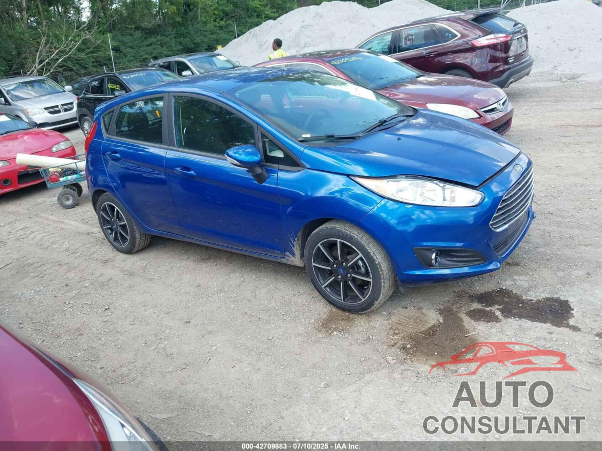 FORD FIESTA 2018 - 3FADP4EJ5JM119785