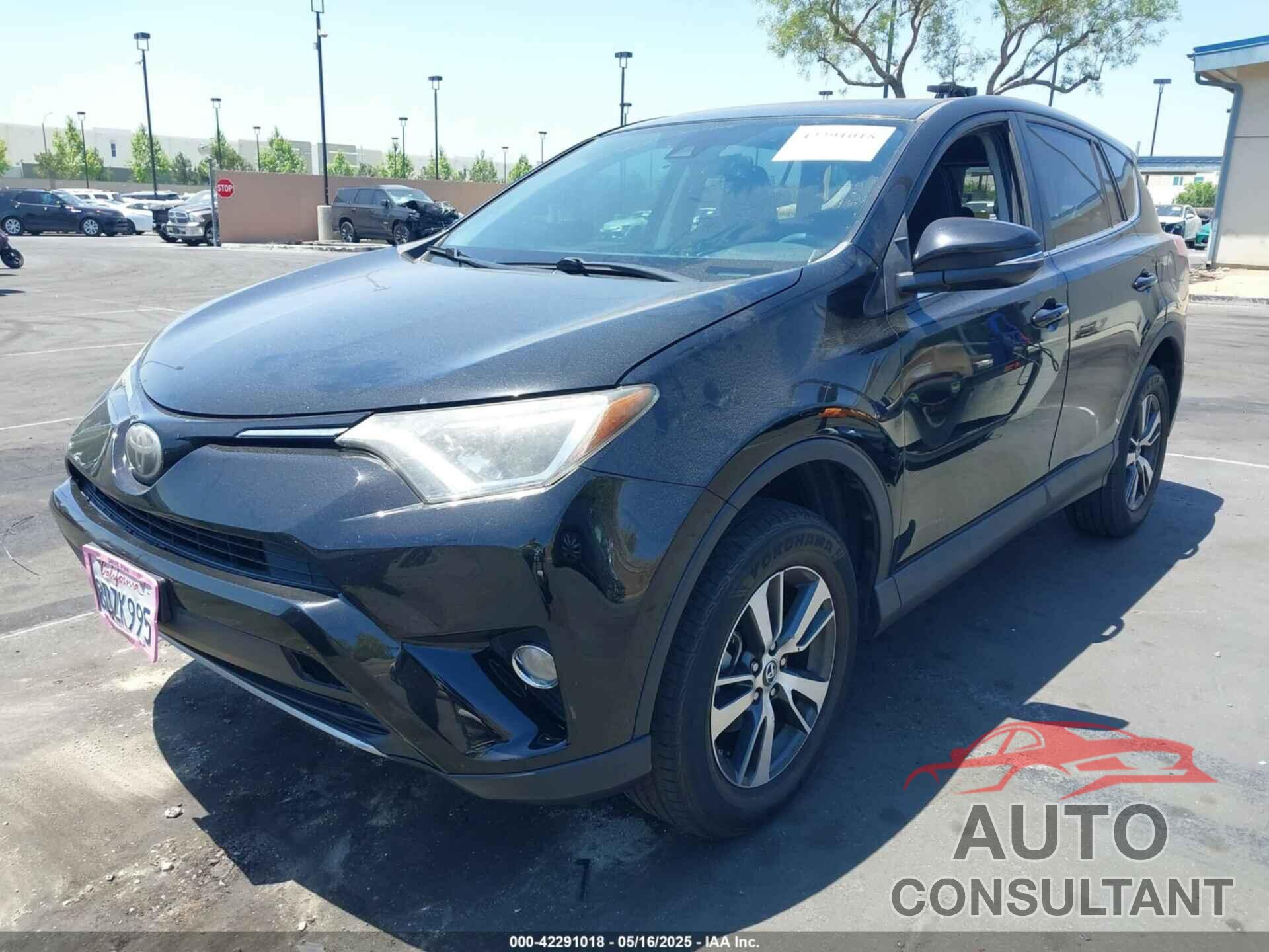 TOYOTA RAV4 2018 - 2T3WFREV1JW450514