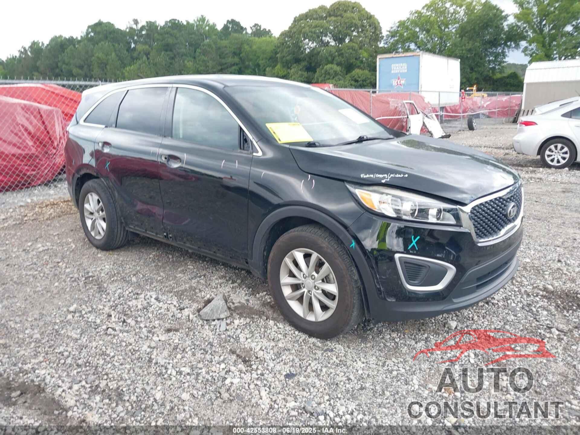 KIA SORENTO 2018 - 5XYPG4A38JG427514
