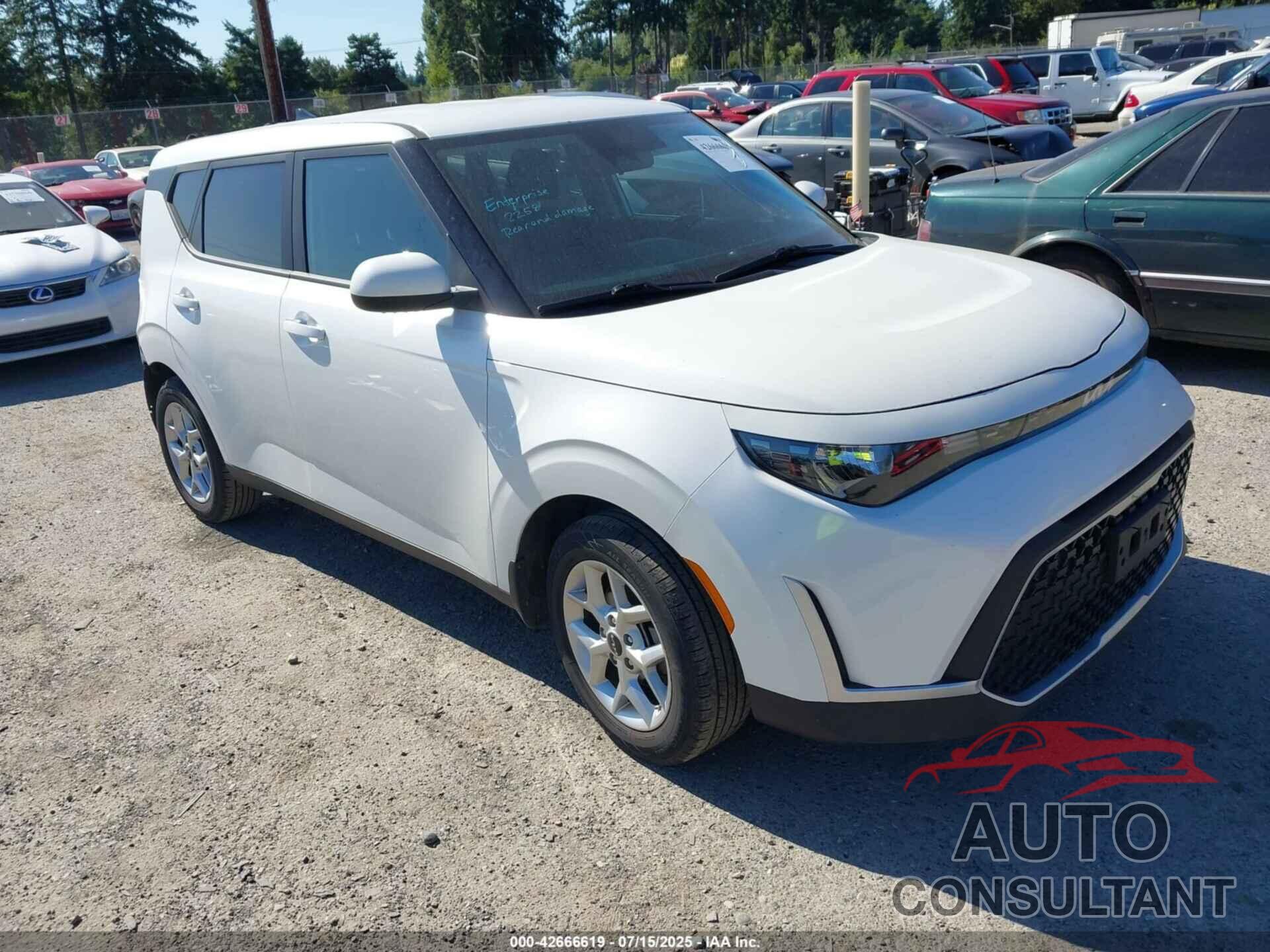 KIA SOUL 2023 - KNDJ23AU8P7871151
