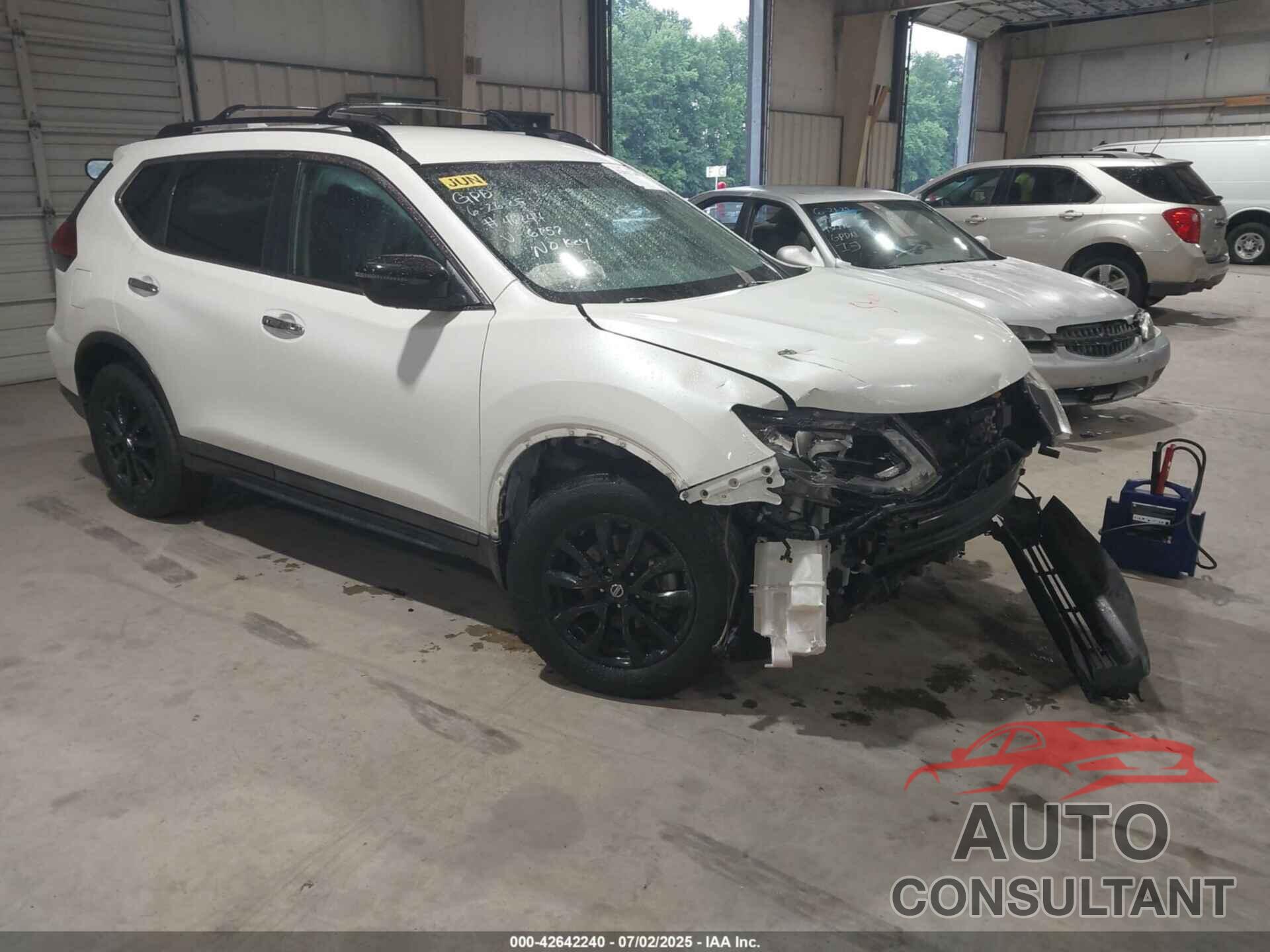 NISSAN ROGUE 2018 - 5N1AT2MT3JC746157