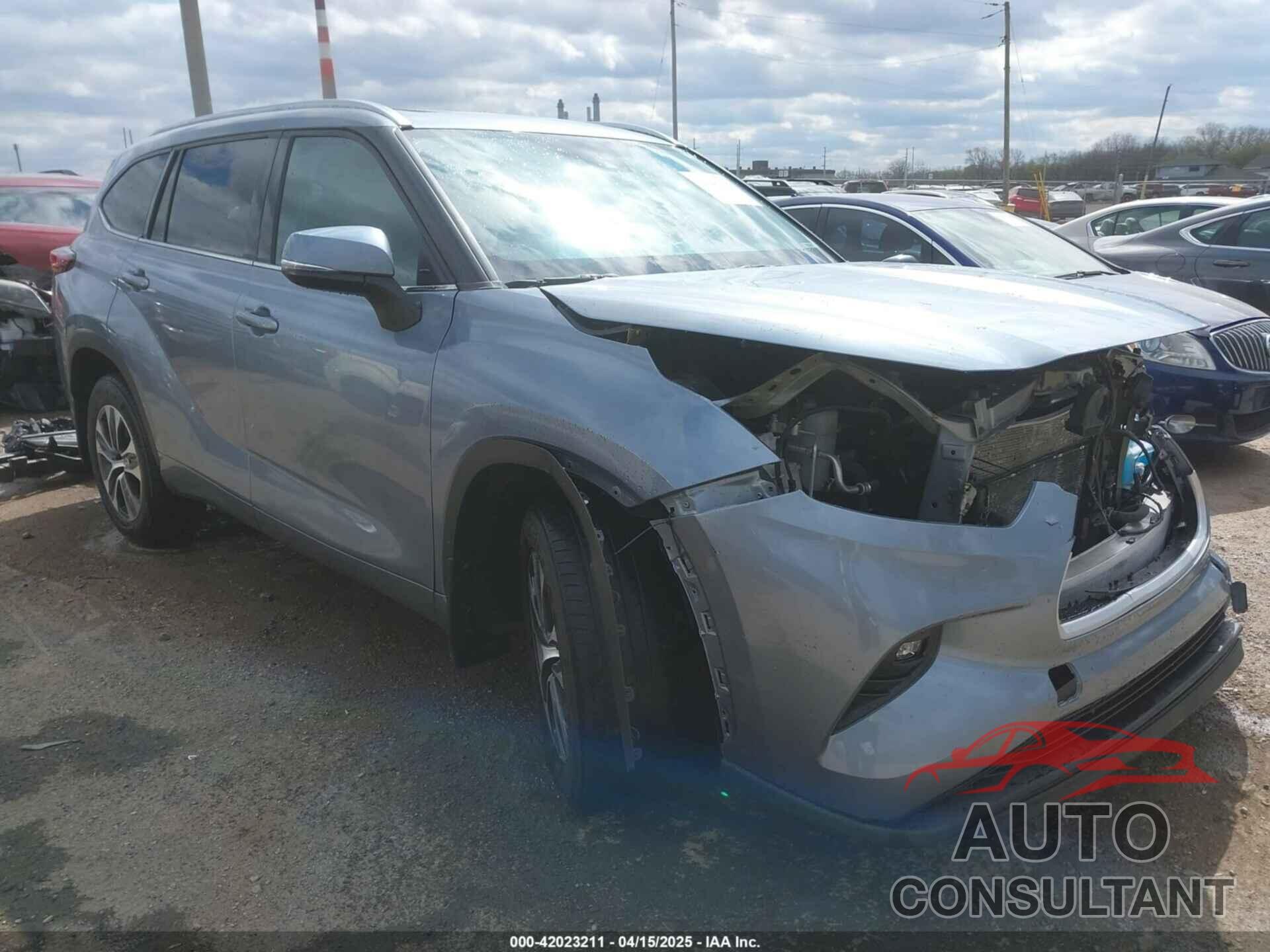 TOYOTA HIGHLANDER 2021 - 5TDHBRCH2MS029022