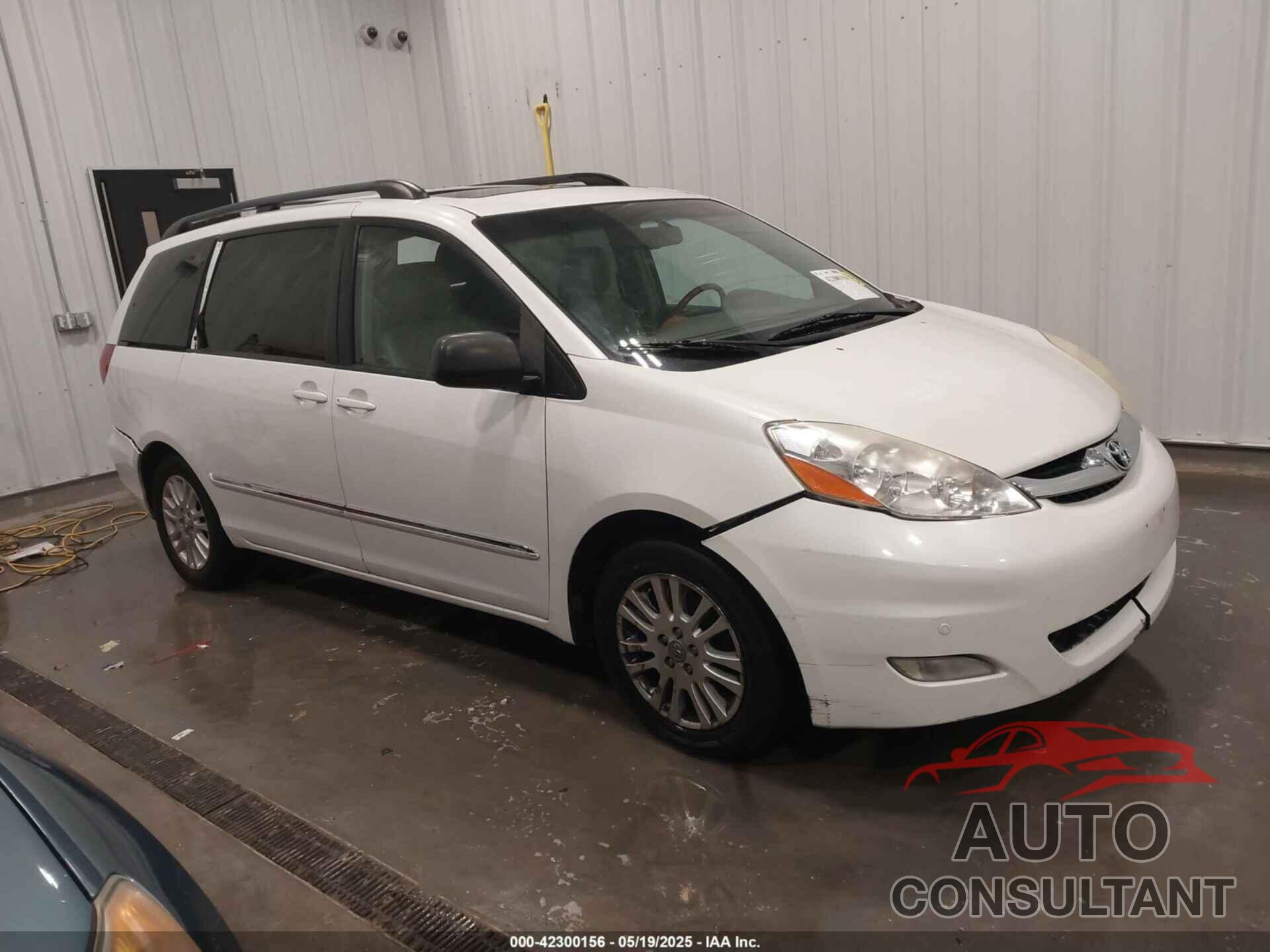TOYOTA SIENNA 2009 - 5TDZK22C99S241277