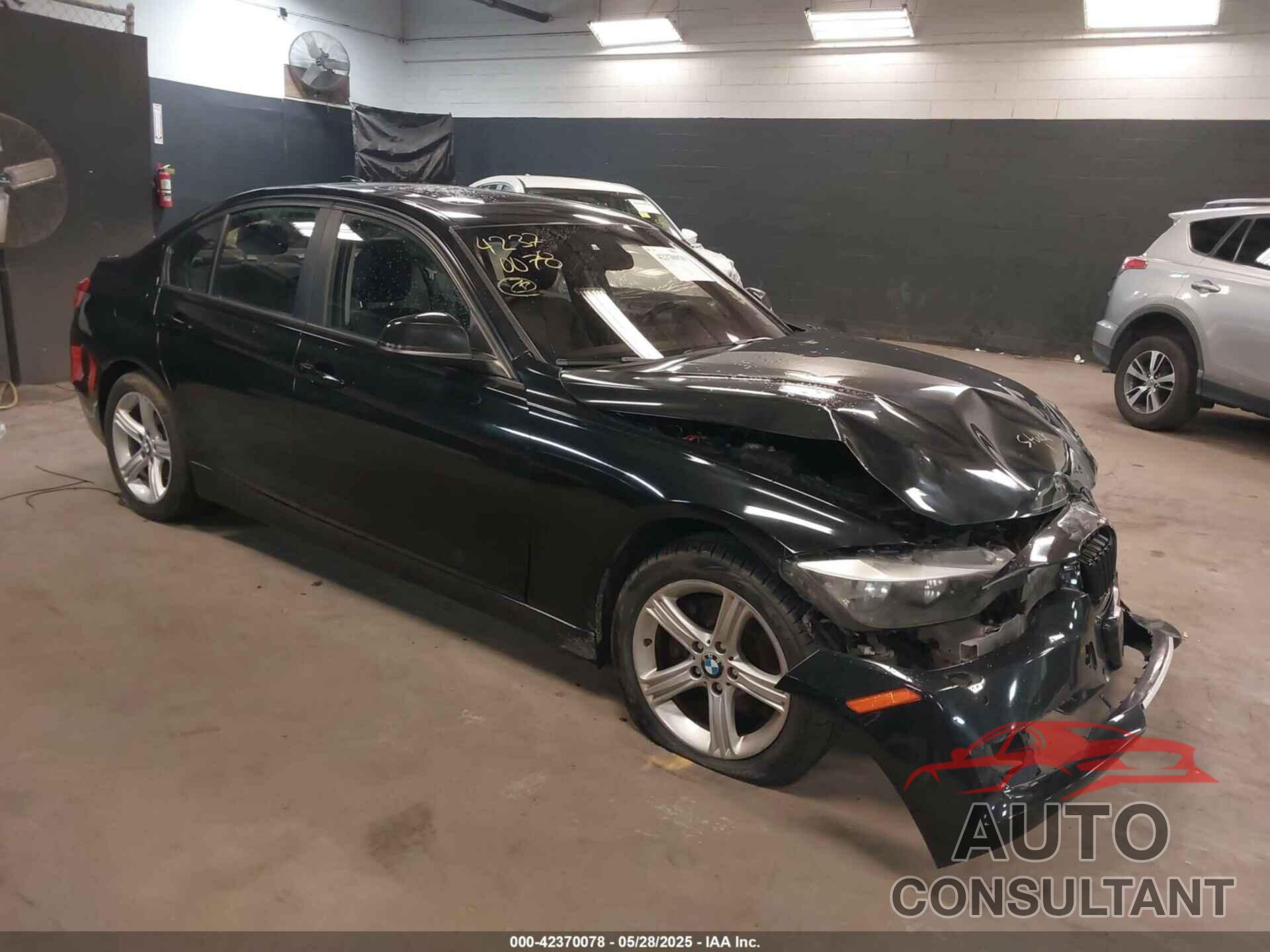 BMW 328I 2014 - WBA3B5G59ENS06561
