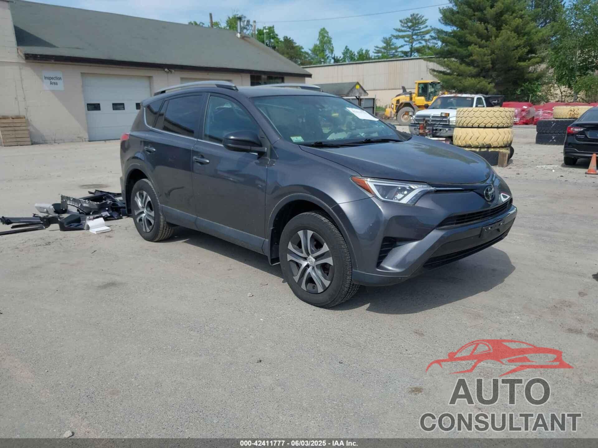 TOYOTA RAV4 2018 - 2T3BFREV4JW850856