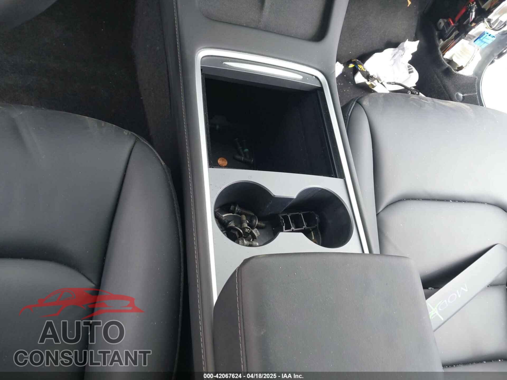 TESLA MODEL 3 2023 - 5YJ3E1EA4PF410060