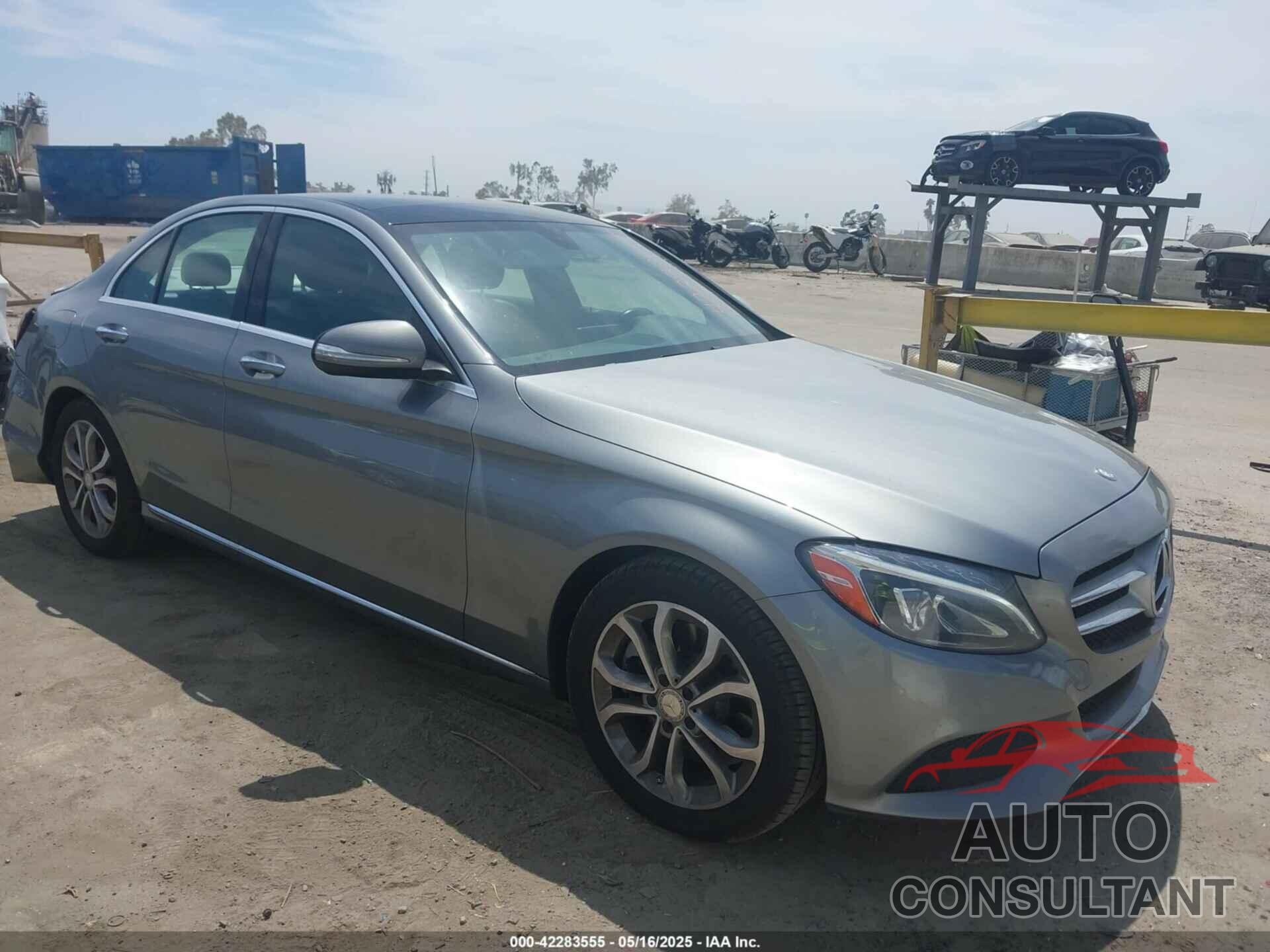 MERCEDES-BENZ C 300 2015 - 55SWF4JB9FU092461