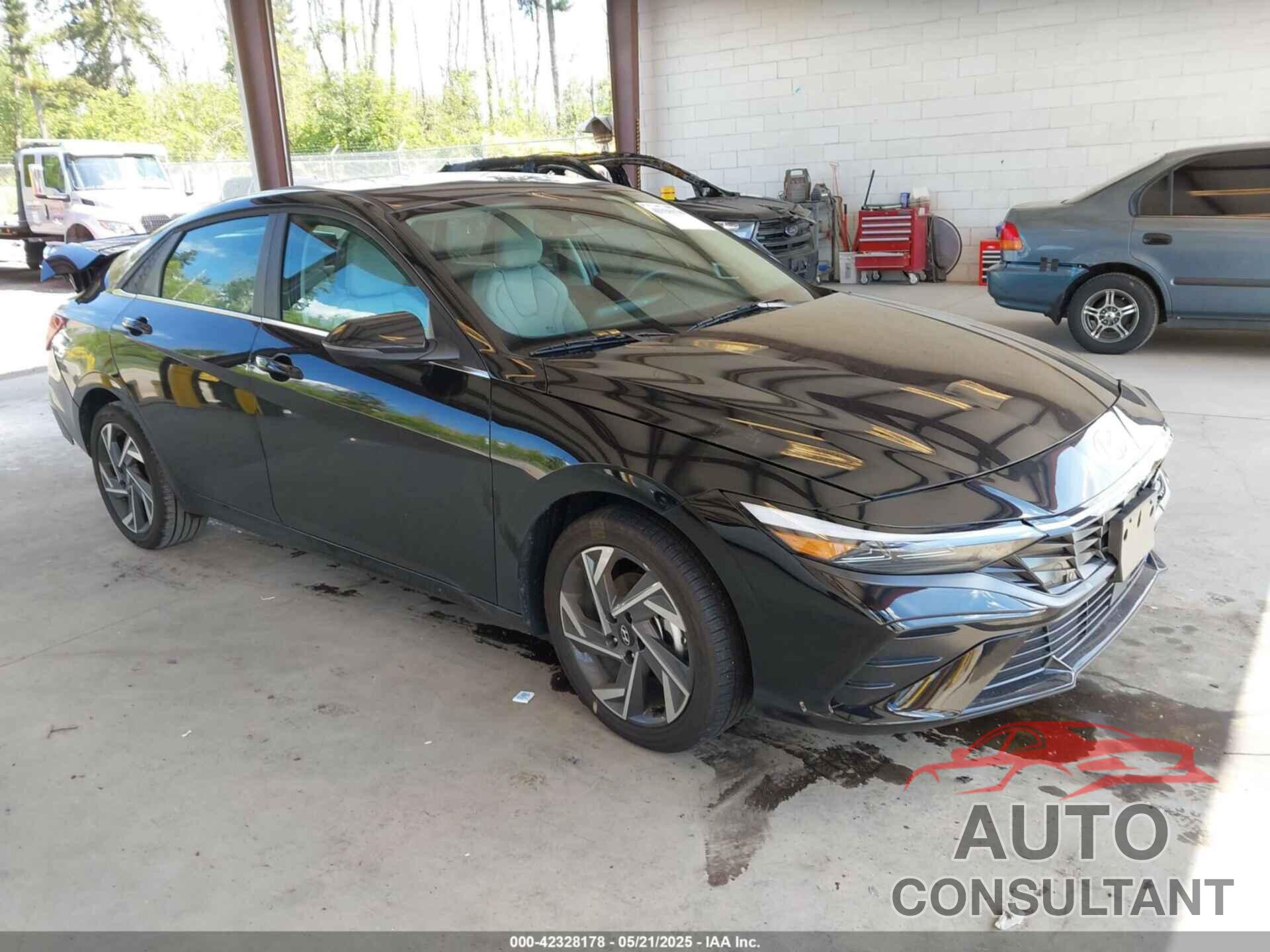 HYUNDAI ELANTRA HYBRID 2025 - KMHLN4DJ4SU132081