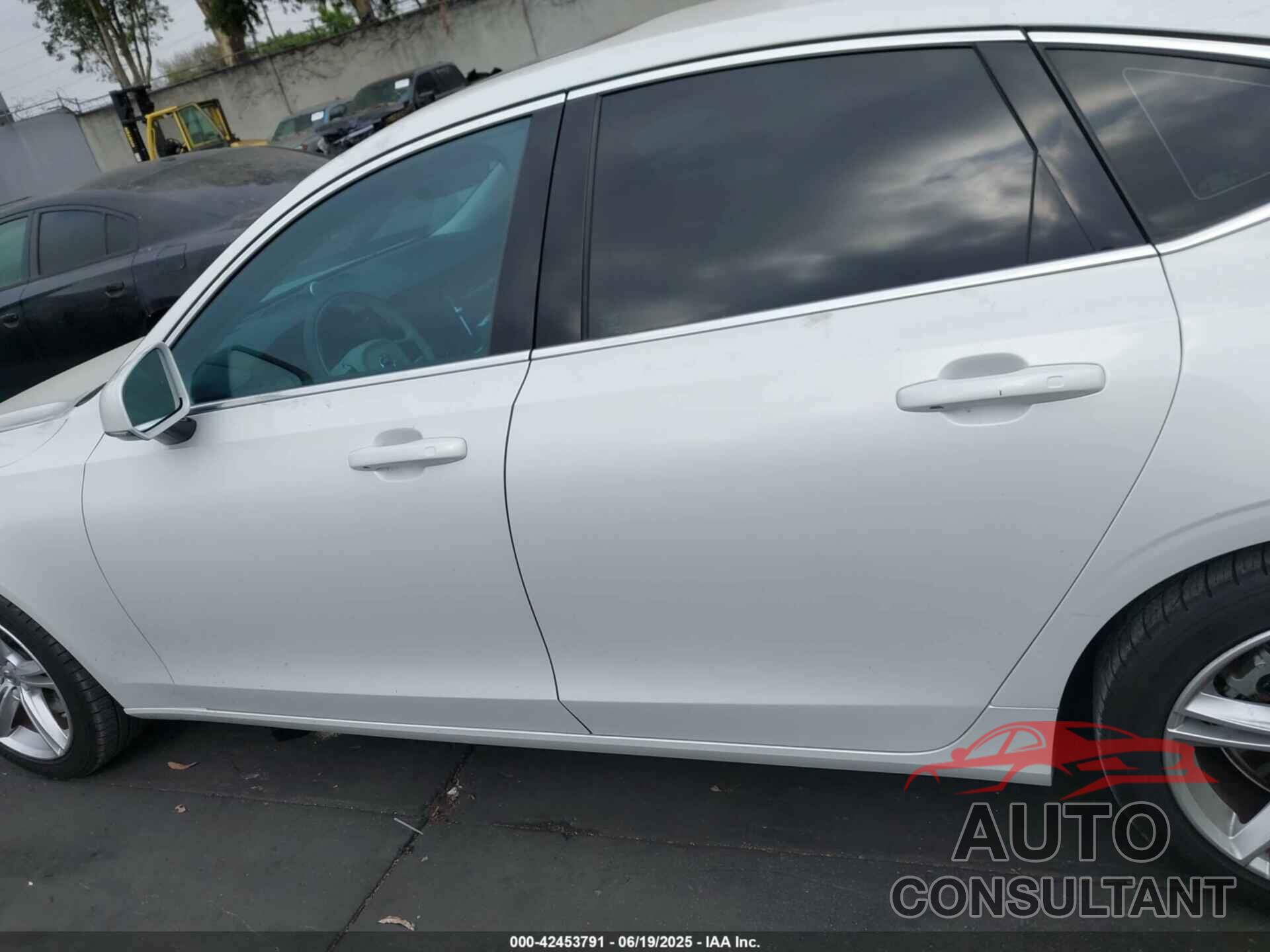 VOLVO S90 2017 - YV1102AK1H1017857