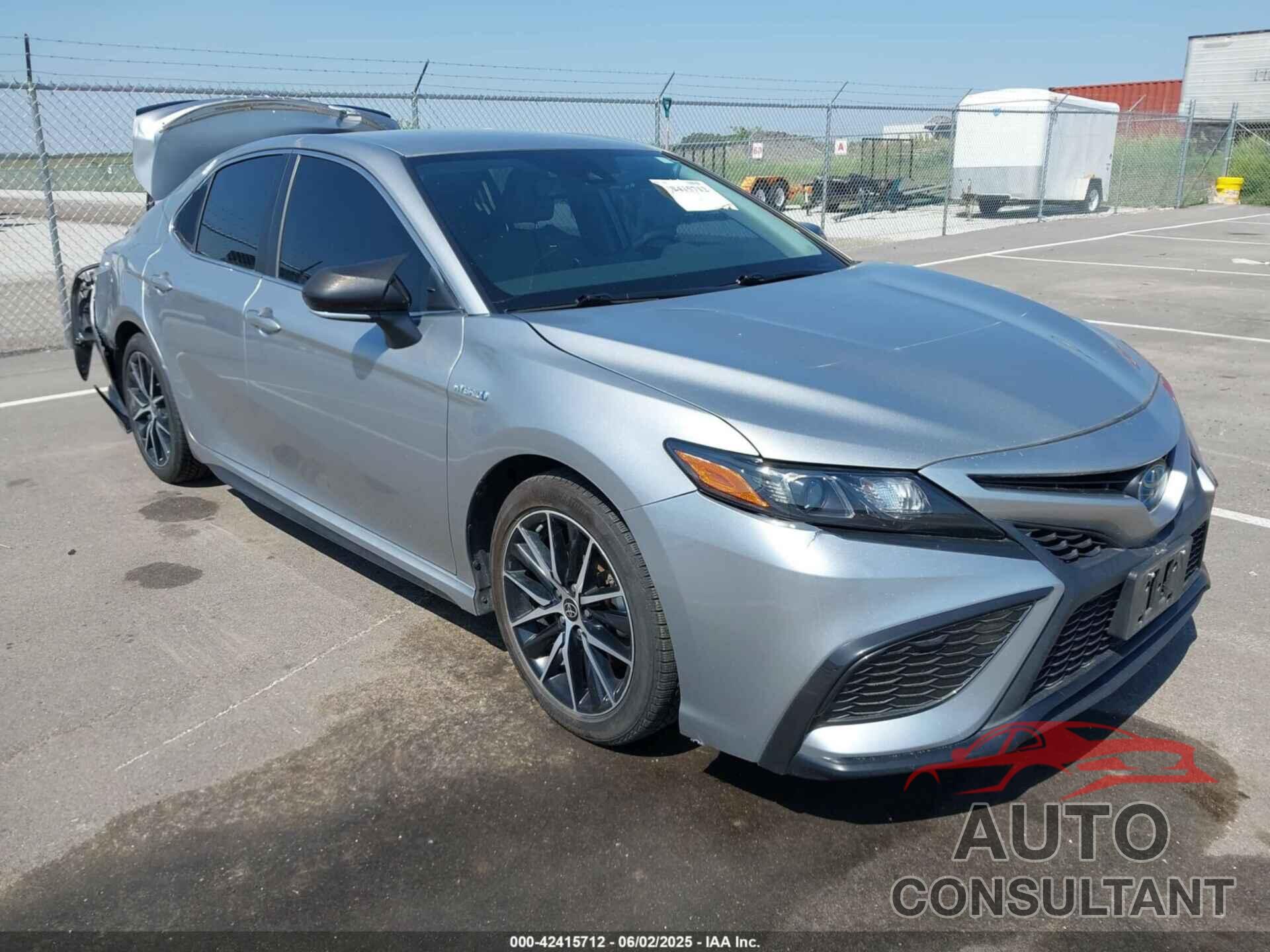 TOYOTA CAMRY 2021 - 4T1G31AKXMU562641