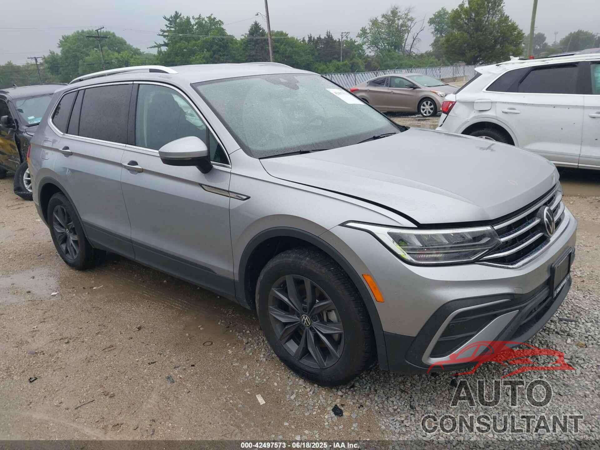 VOLKSWAGEN TIGUAN 2023 - 3VV2B7AX8PM058762